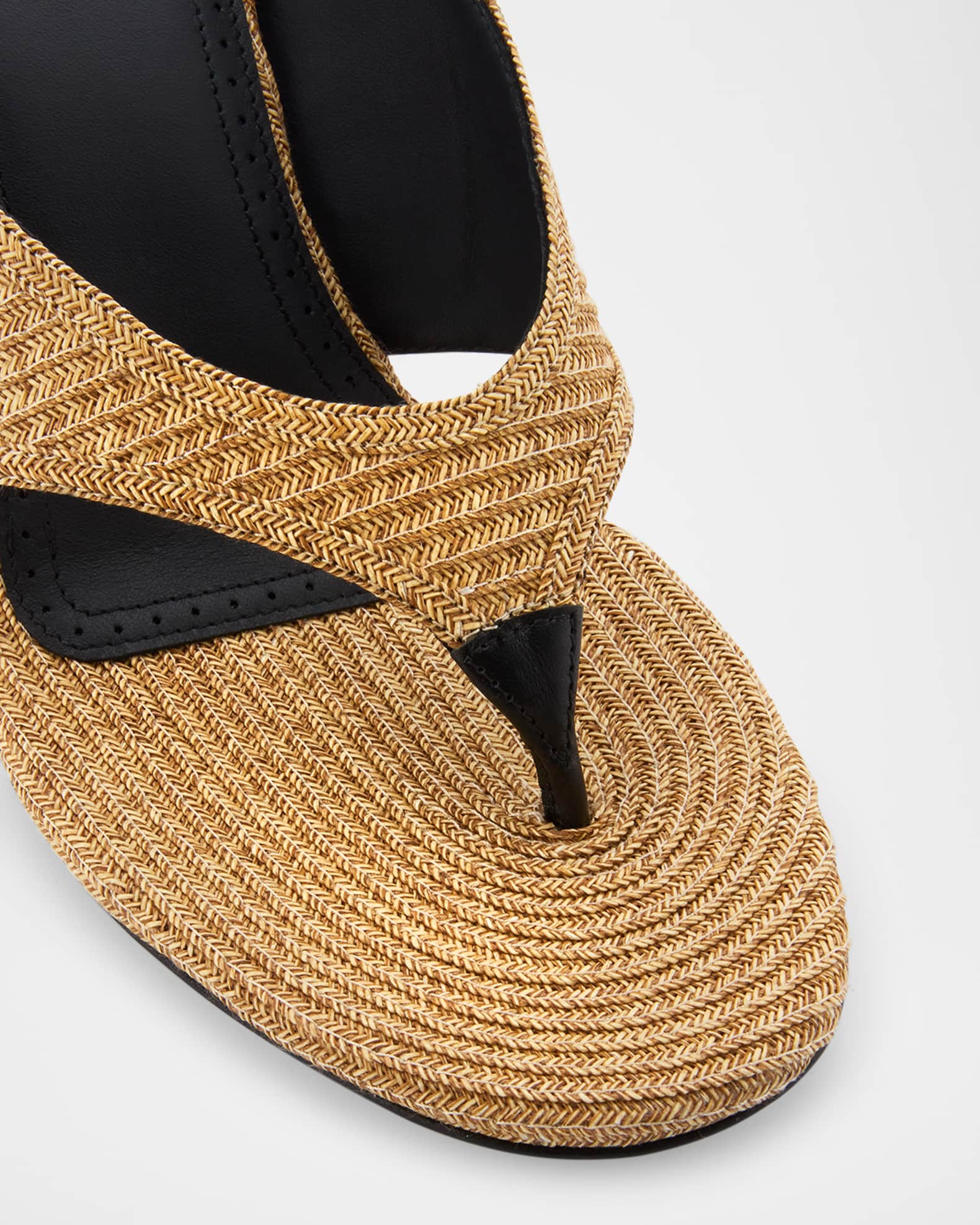 【VIP価格 2色展開】ALAIA ROUND TOE THONG SANDALS サンダル nm_4982271_100106_m
