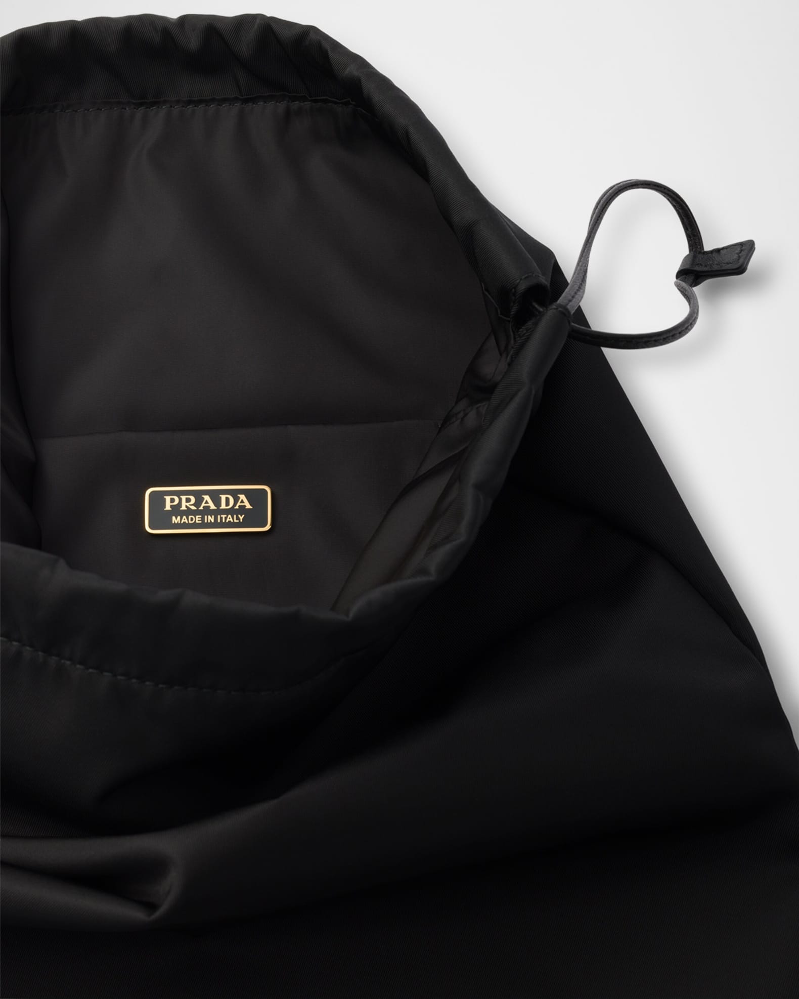PRADA　ポーチ Prada Re-Nylon Necessaire Pouch | Saks Fifth Avenue