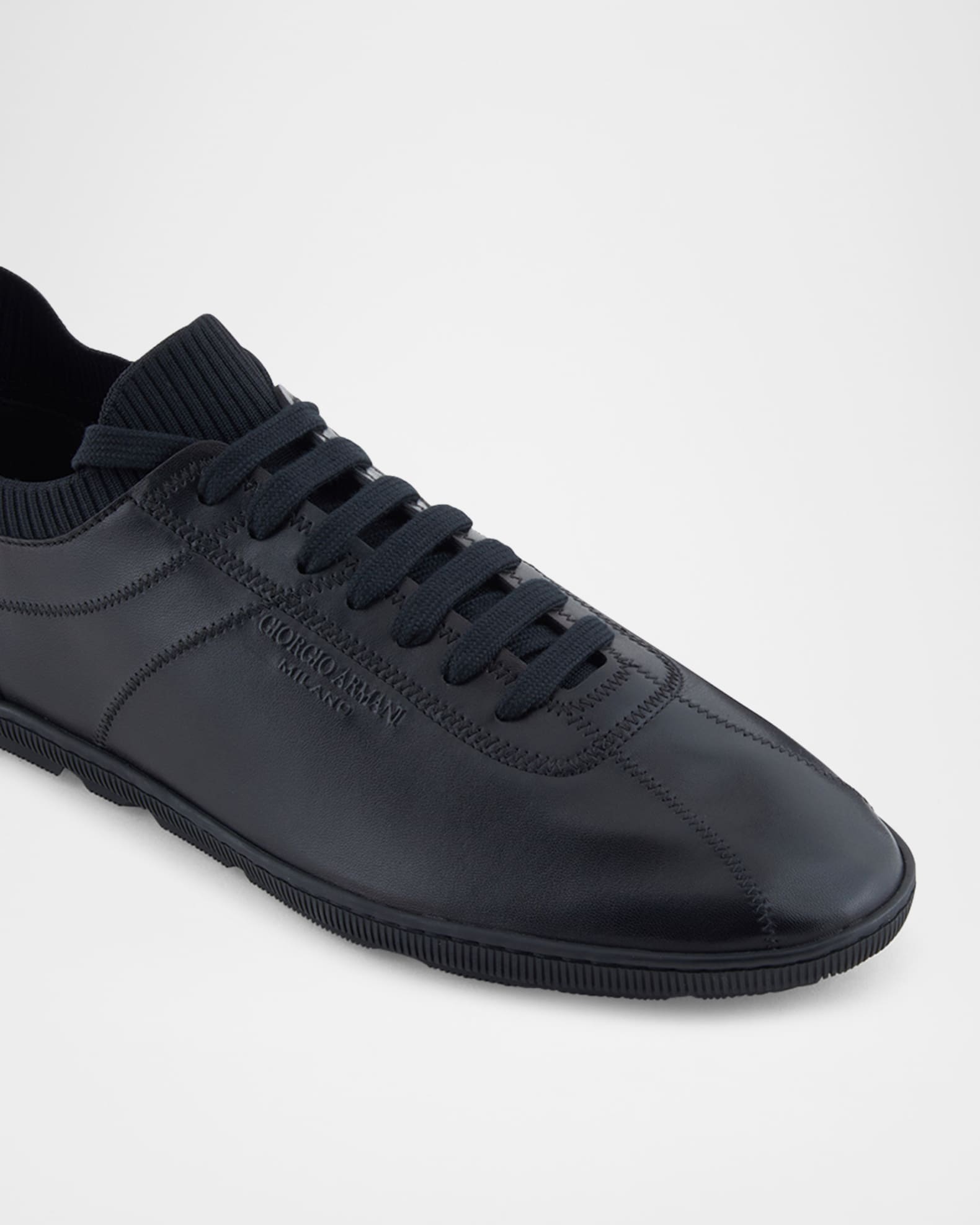 MG　ジョルジオアルマーニ Giorgio Armani Men's Leather Knit-Lining Low-Top Sneakers | Neiman