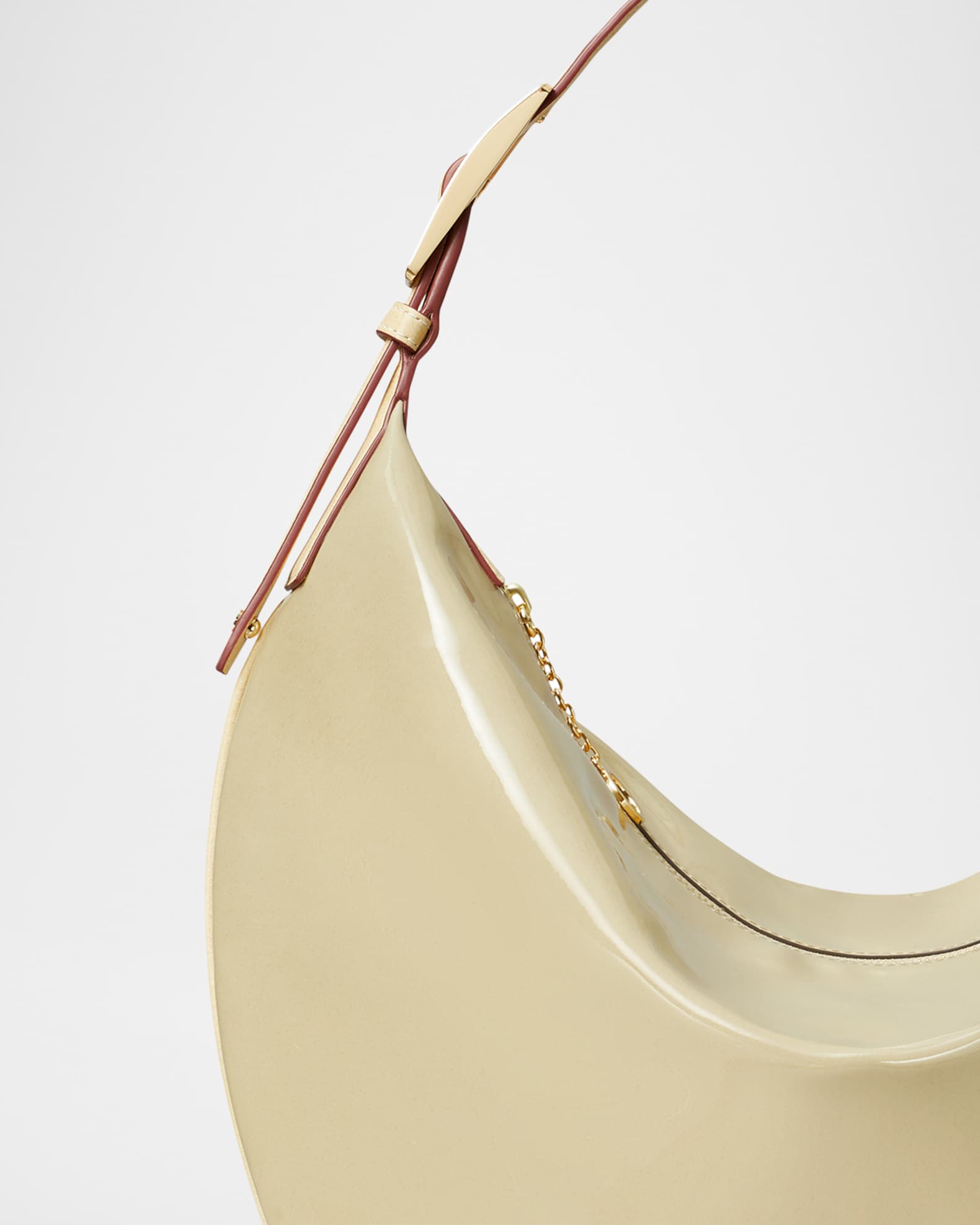 【関税込み】Tory Burch ベージュ Balloon エナメル バッグ Patent Balloon Bag | Neiman Marcus