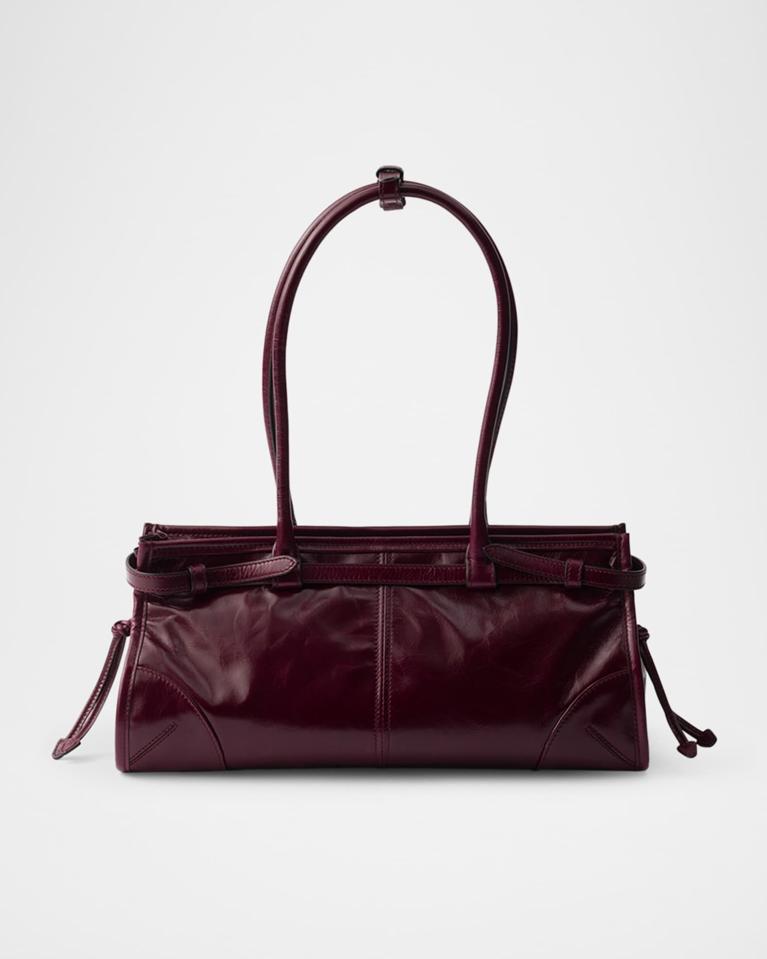 ショルダーバッグ・ポシェット Prada Burgundy Leather Shoulder Bag Prada // Burgundy Smooth Leather Shoulder Bag – VSP Consignment
