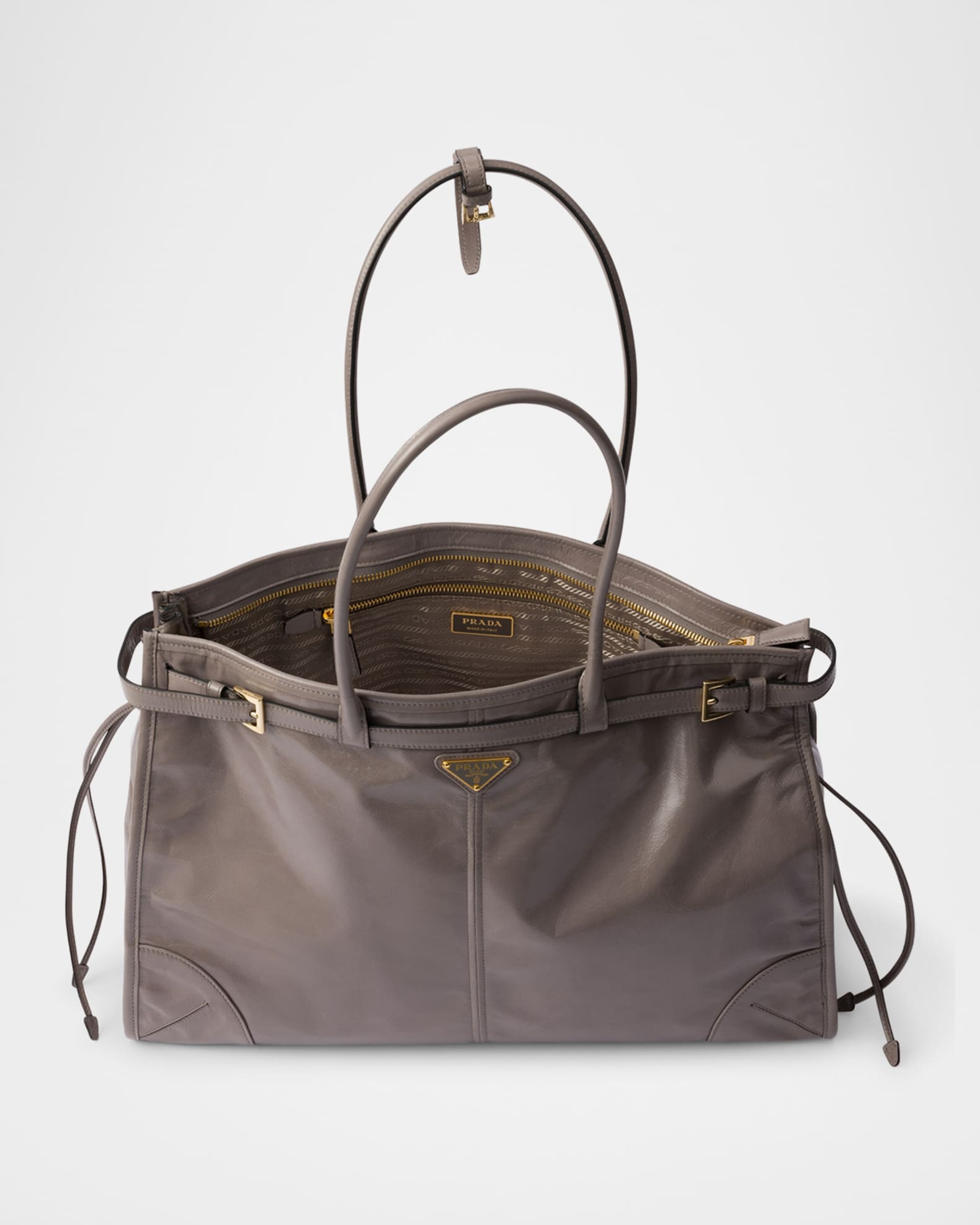 ショルダーバッグ・ポシェット Prada \"Prada Buckle\" shoulder bag Prada Pebbled Leather Buckle Shoulder Bag Orange