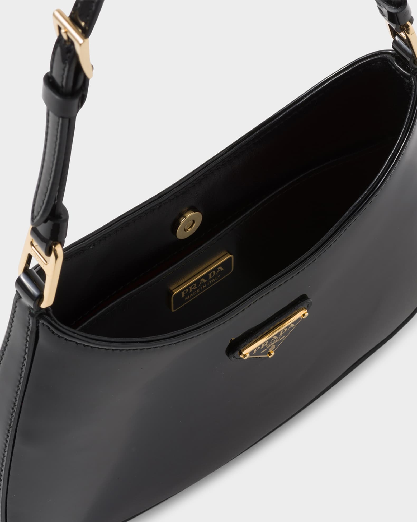 【PRADA】CLEO PATENT LEATHER BAG Black Prada Cleo patent leather bag | PRADA