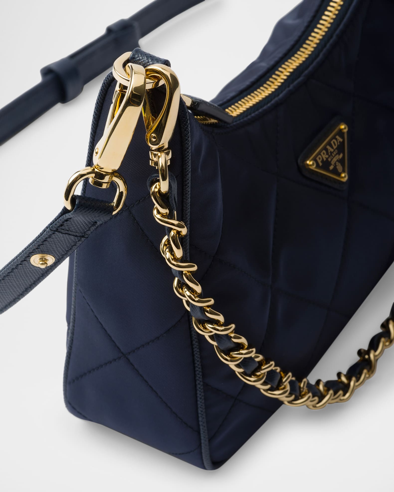 PRADA Re-Edition 1995 チェーン ミニバッグ PRADA Mini Bag Prada Re-Edition 1995 Chain – Franzkraler.com