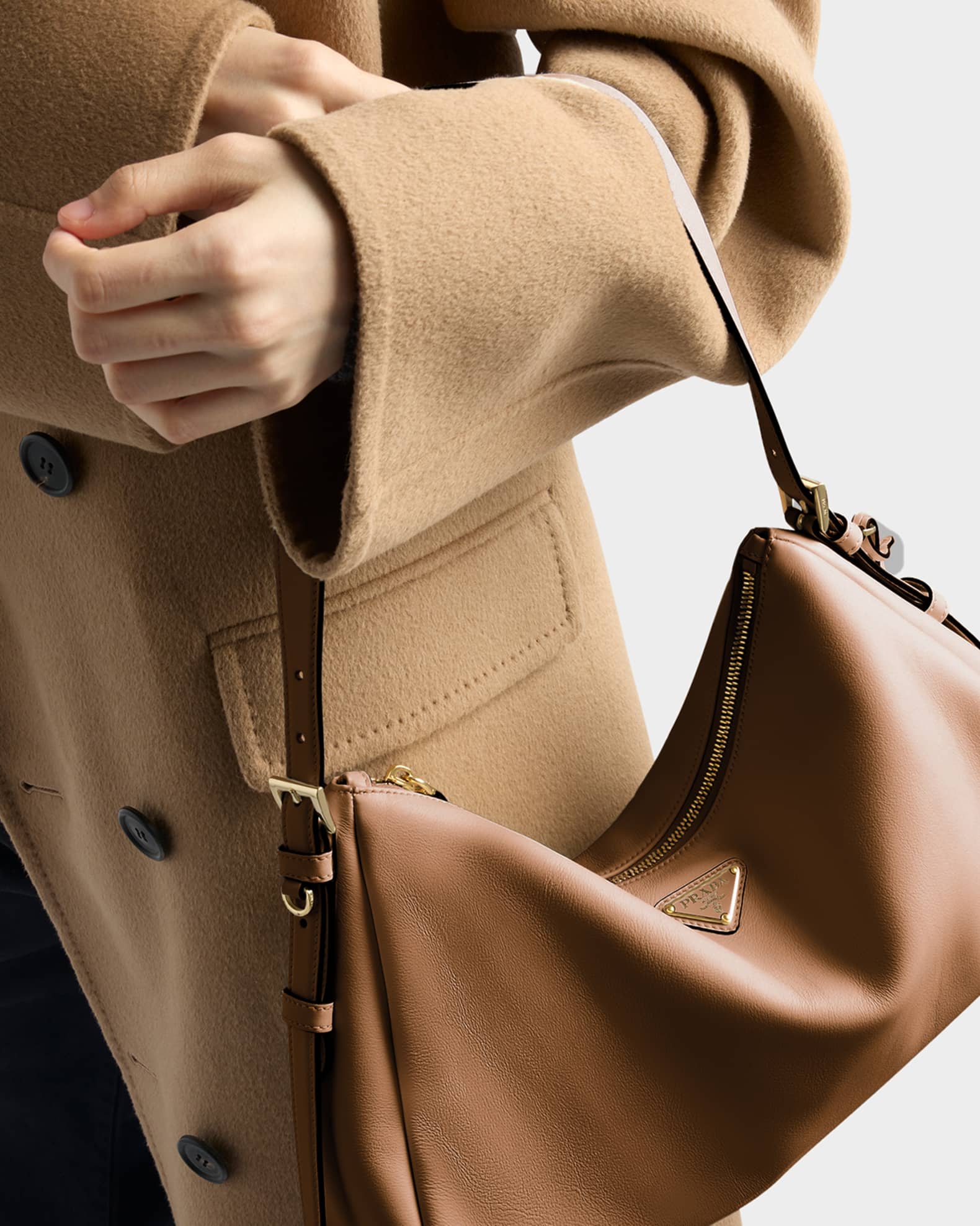 ショルダーバッグ・ポシェット PRADA AIME LARGE SHOULDER BAG IN SOFT GRAIN LEATHER Prada Prada Aimée Large Leather Shoulder Bag | Saks Fifth Avenue