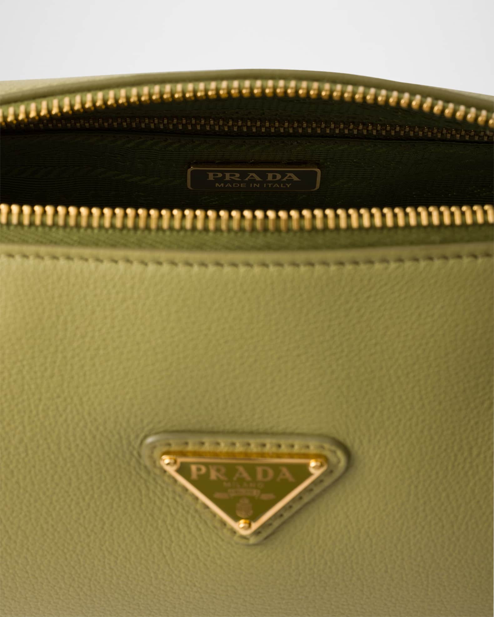 プラダ Prada Calf Leather Pouch Prada Calfskin Leather Pouch (All New In) IFCHIC.COM