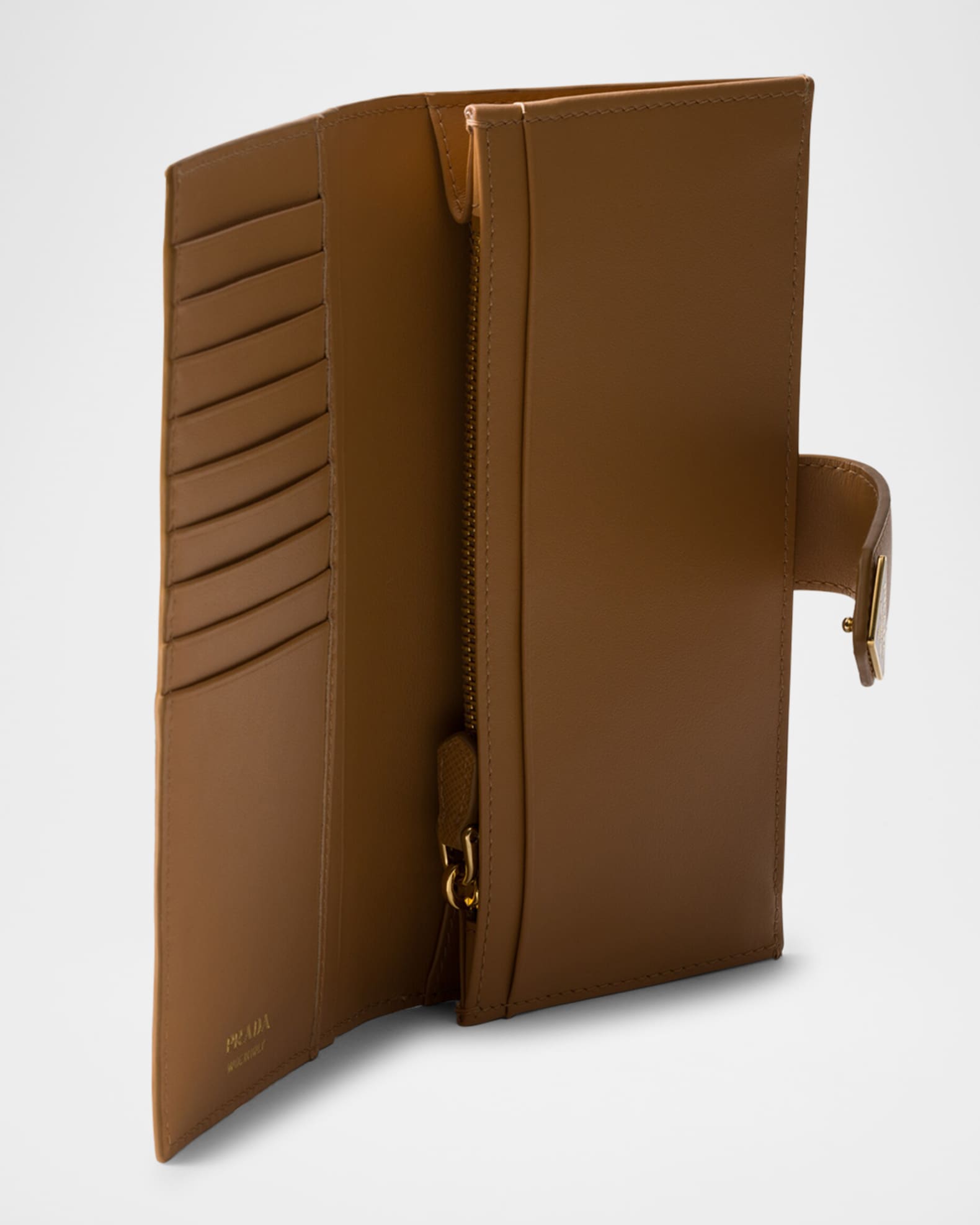 PRADA☆花柄Large Saffiano and smooth leather wallet cq5dam.web.hebebed.600.600.jpg