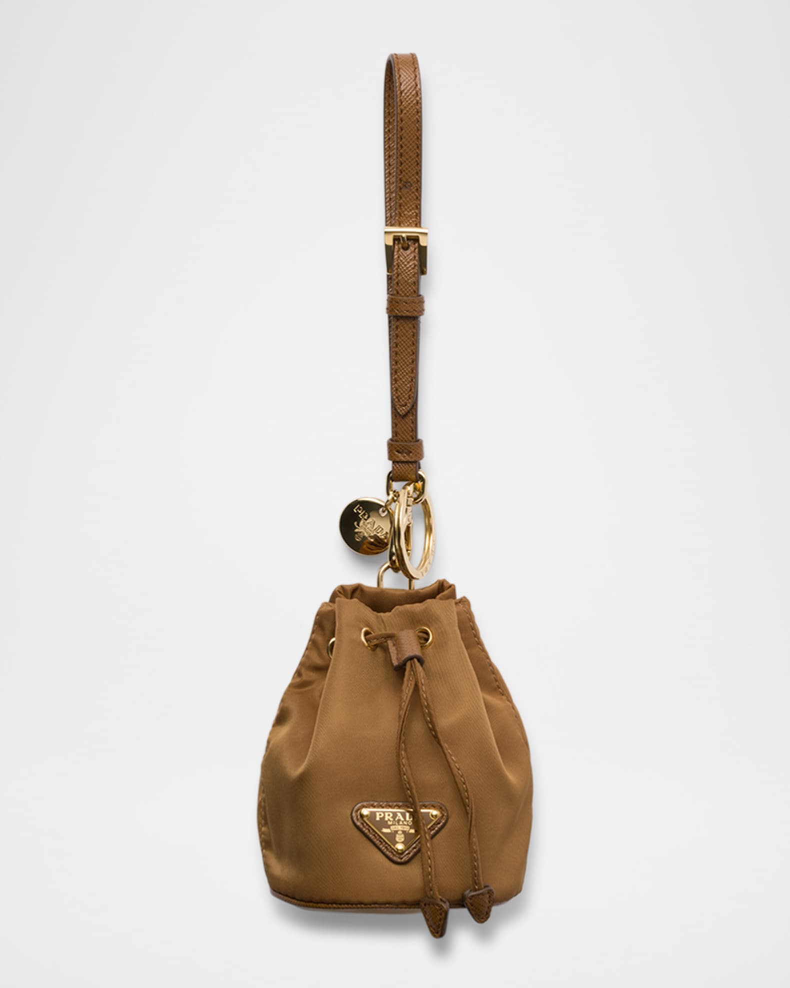 【PRADA】Re-Nylon キーホルダー 話題 PRADA◇Re-Nylon キーホルダートリック ネックストラップ付