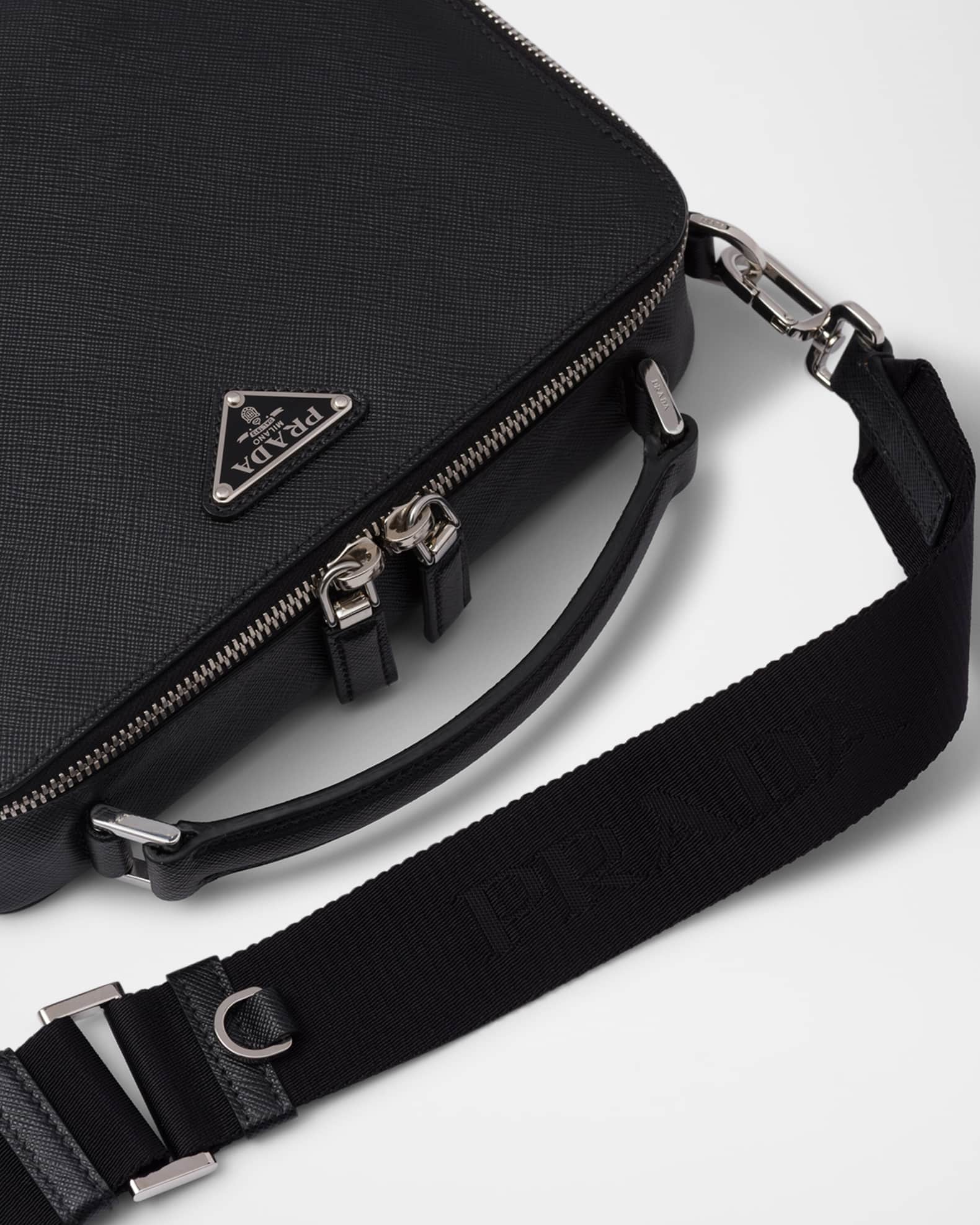 新作★PRADA★SAFFIANO BRIQUE ロゴ レザー バッグ ブラック Prada Men's Brique Saffiano Leather Top-Handle/Crossbody Bag