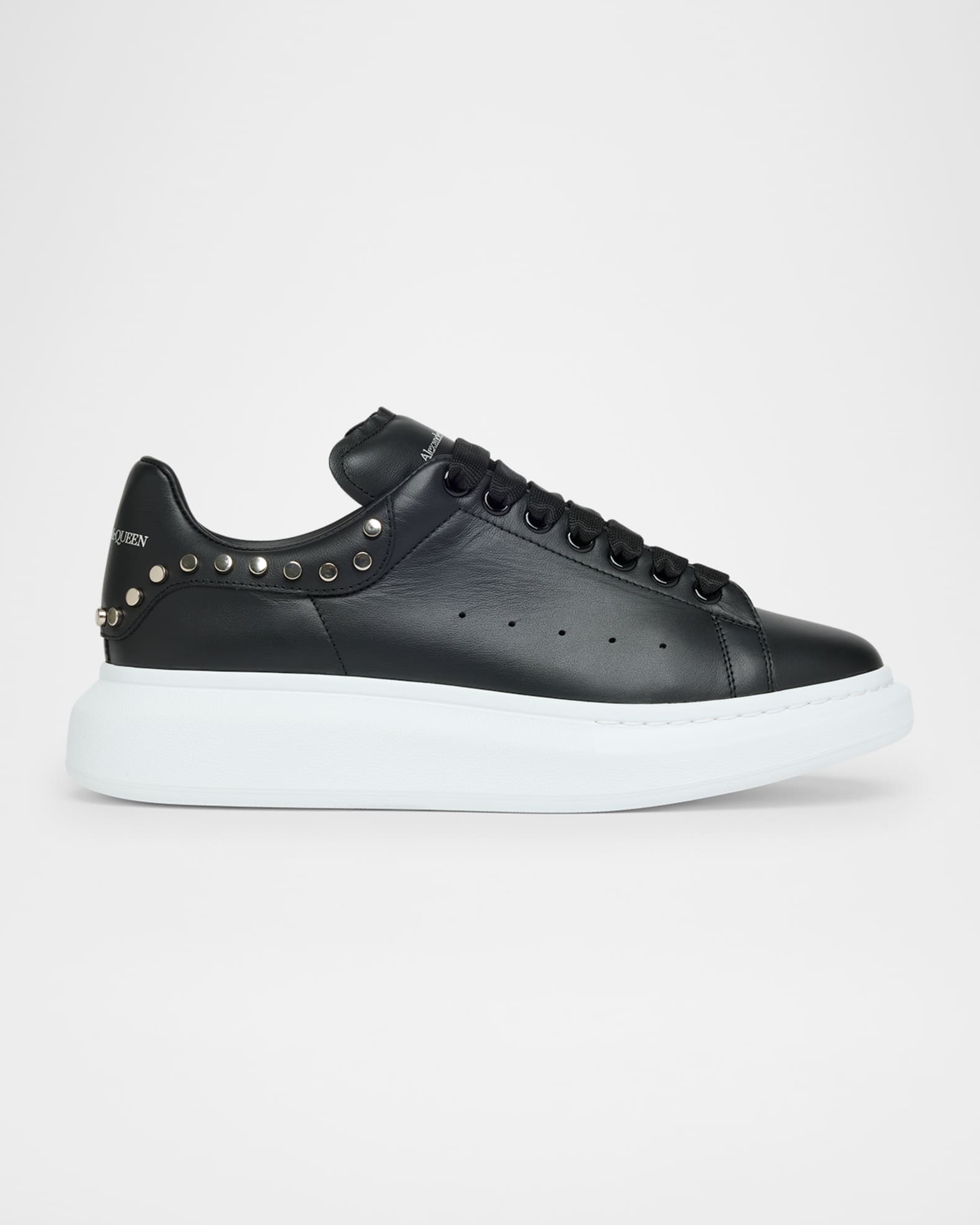 Men's Oversized Studded Leather Low-Top Sneakers 0