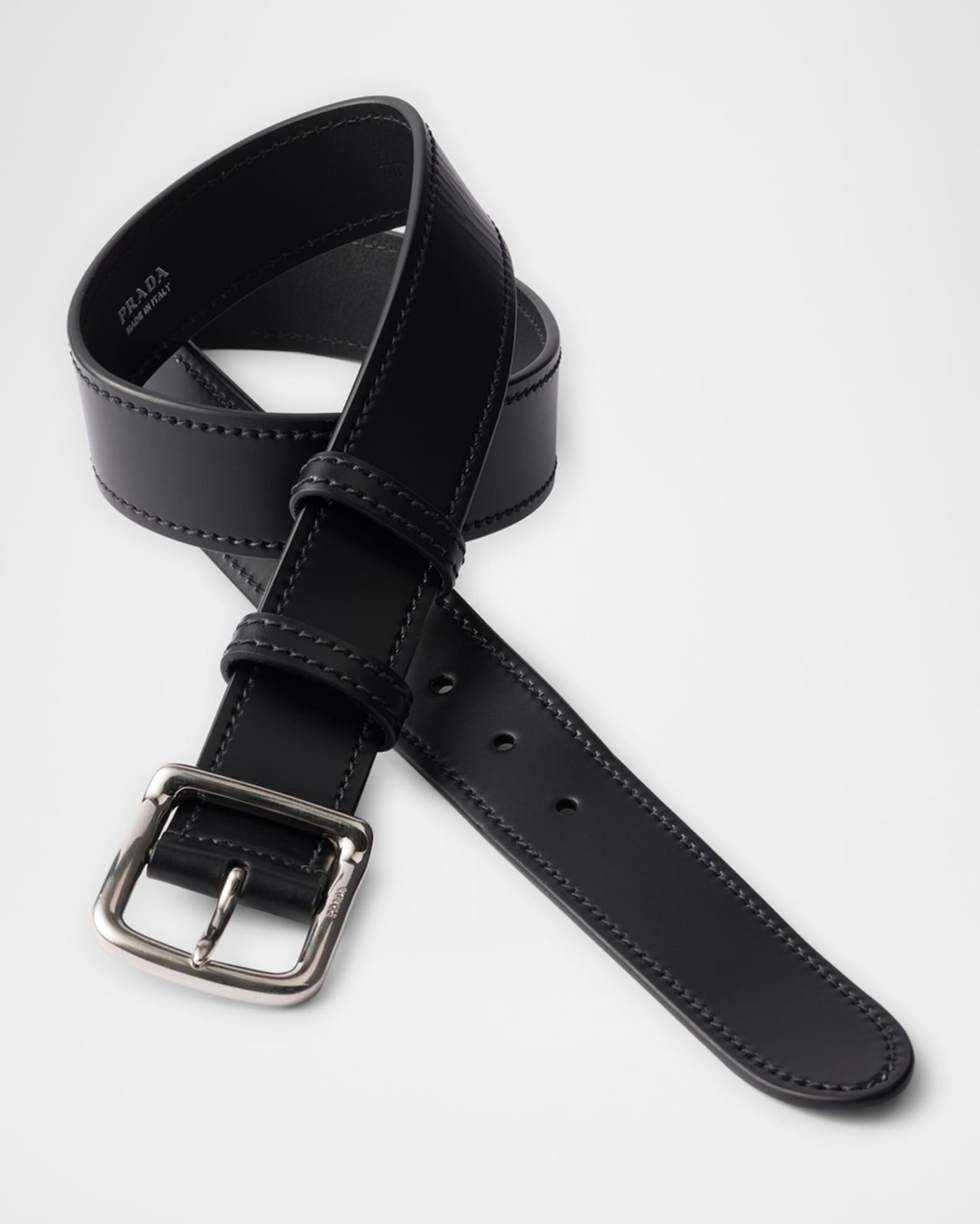Prada Men's Leather Belt | Neiman Marcus