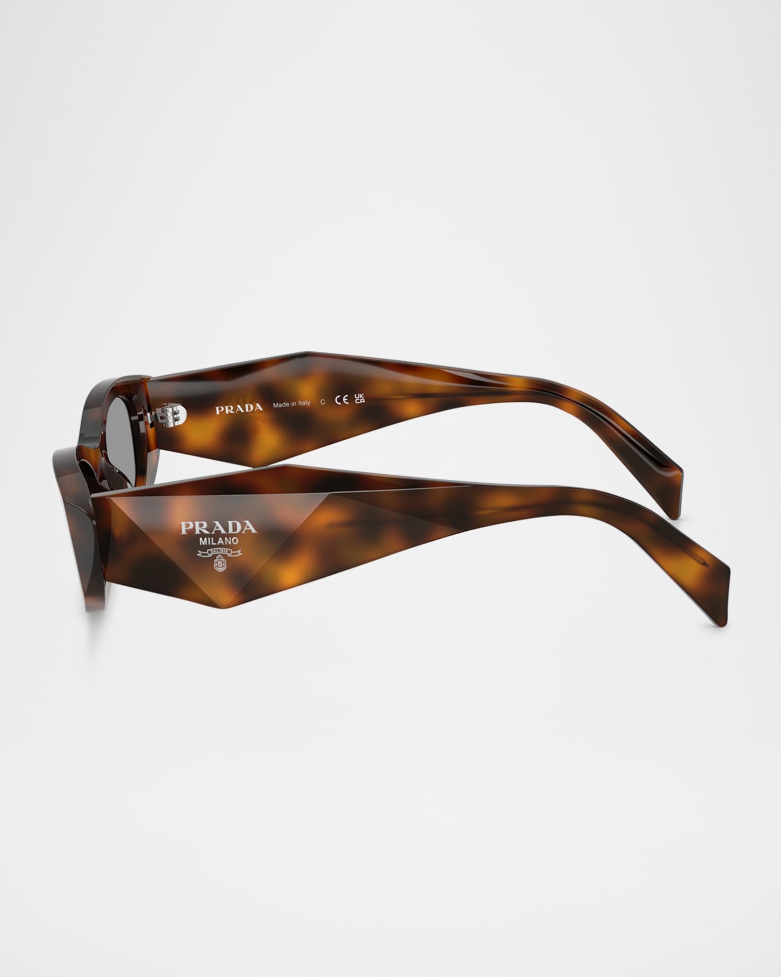 PR B16SF Acetate Oval Sunglasses 1