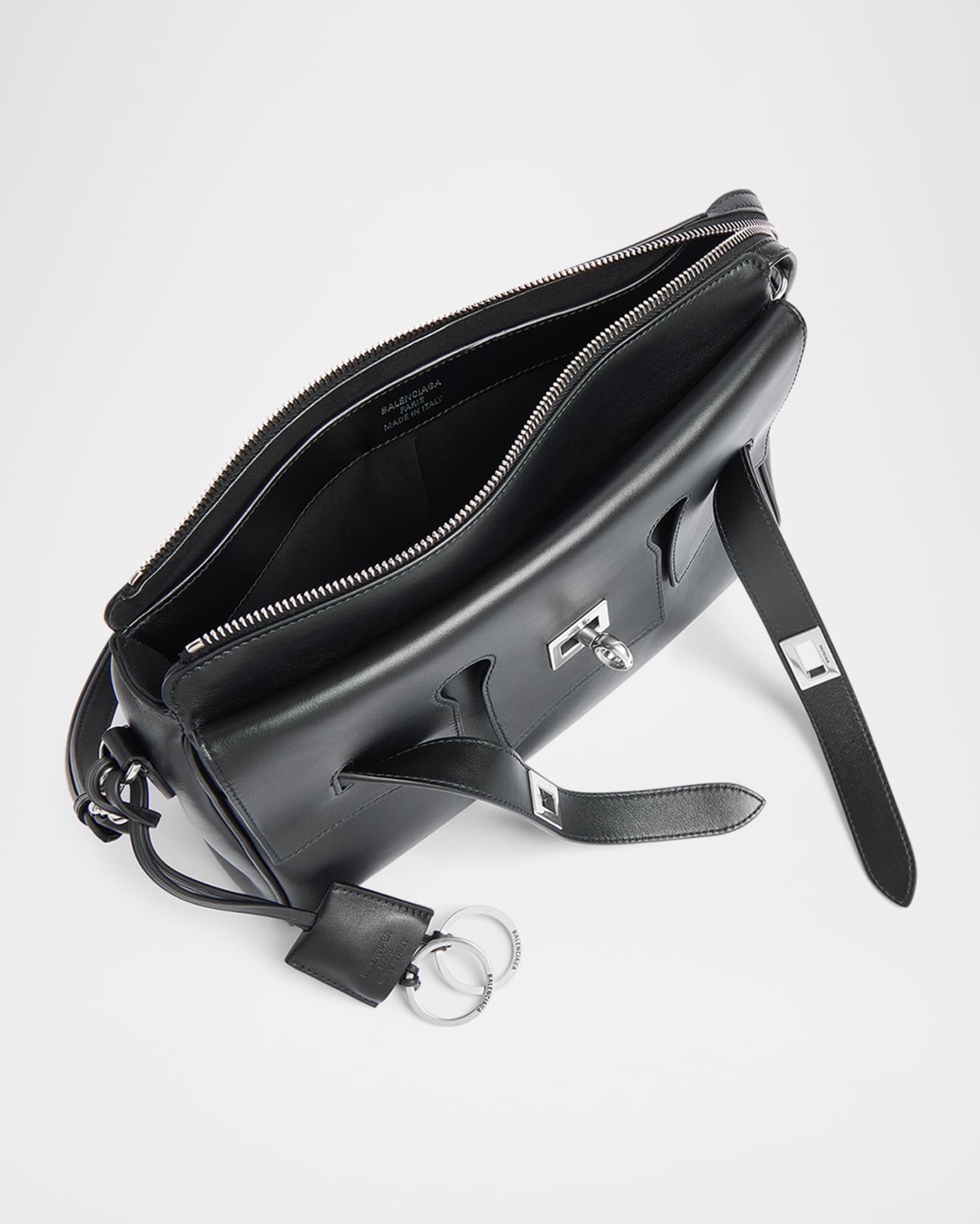 Balenciaga 「ベルエア」スモールバッグ Balenciaga Men's Bel Air Small Leather Messenger Bag