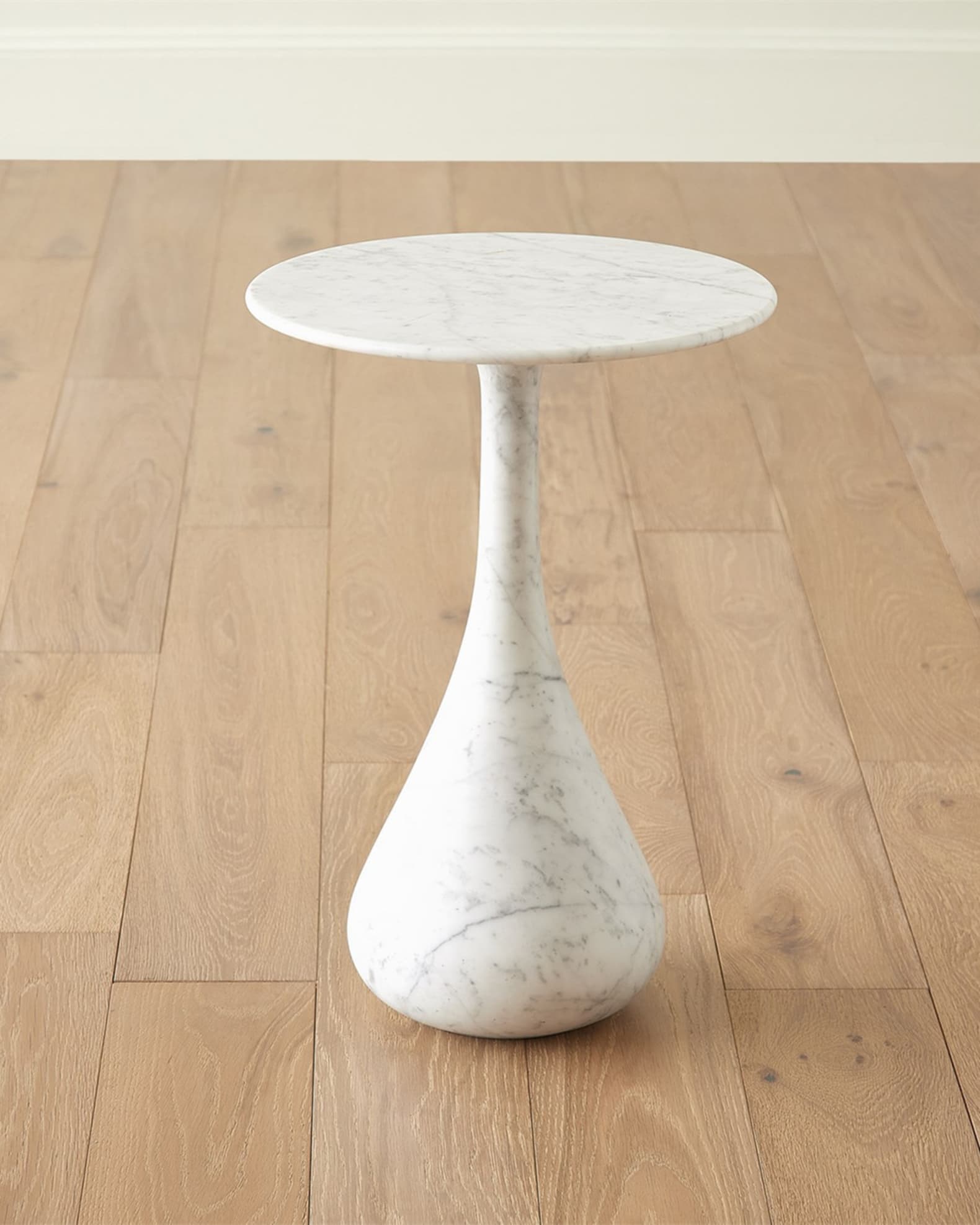 Dea Small Accent Table 1