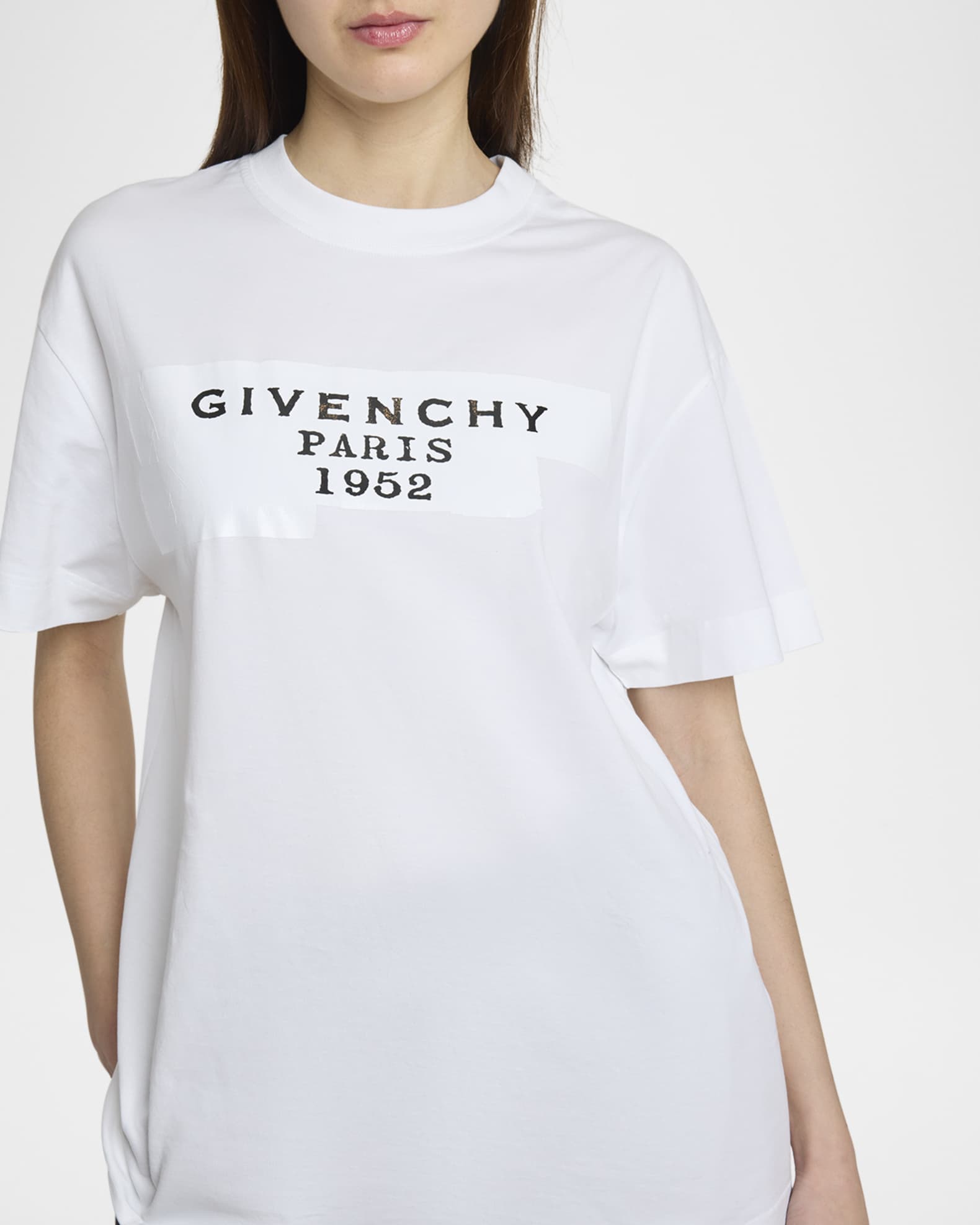 トップス GIVENCHY Tshirt Givenchy Logo Tape Boxy T-Shirt | Neiman Marcus