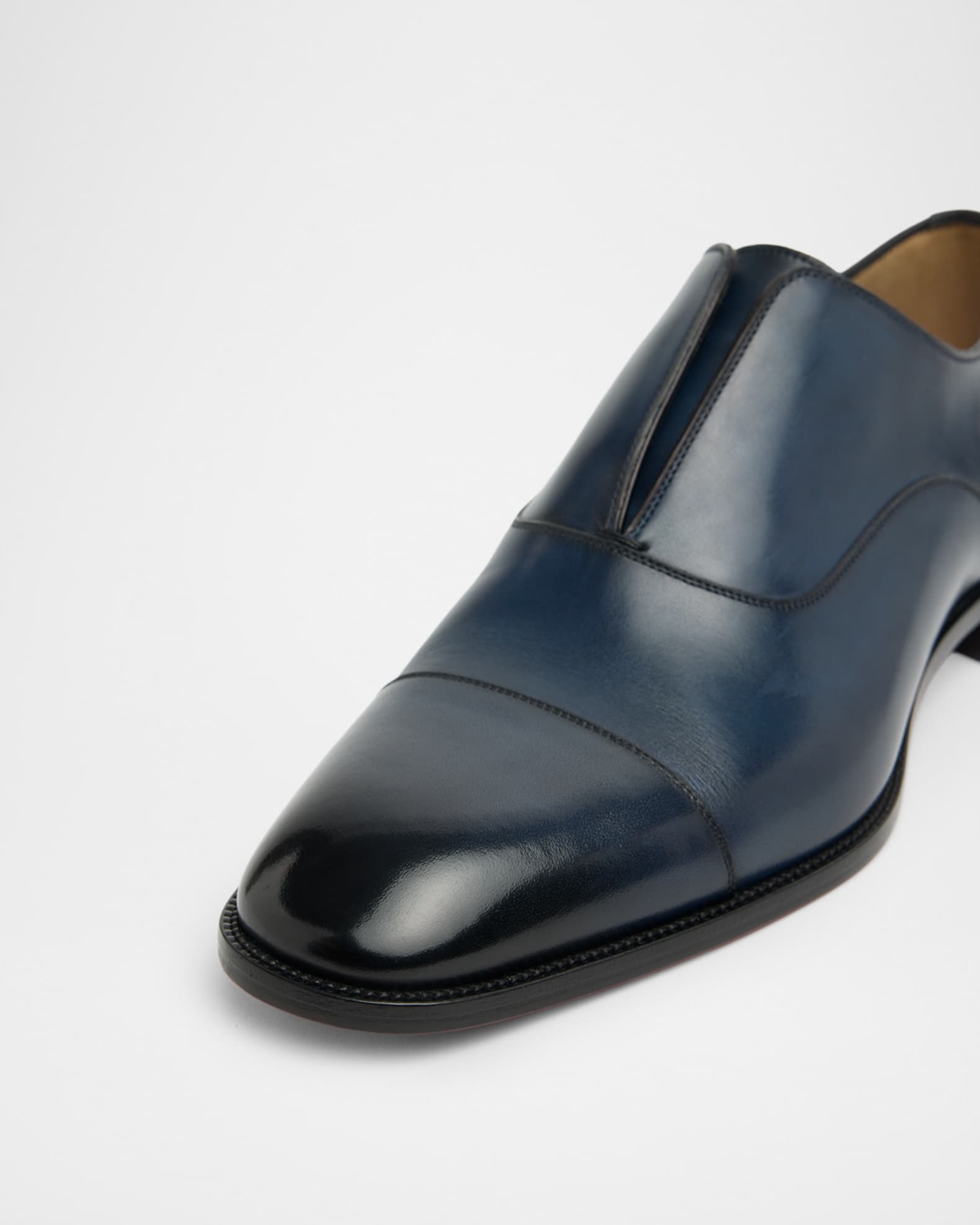 Christian Louboutin ネイビー ドレスシューズ Christian Louboutin Men's Alpha Male II Cap-Toe Leather Oxfords