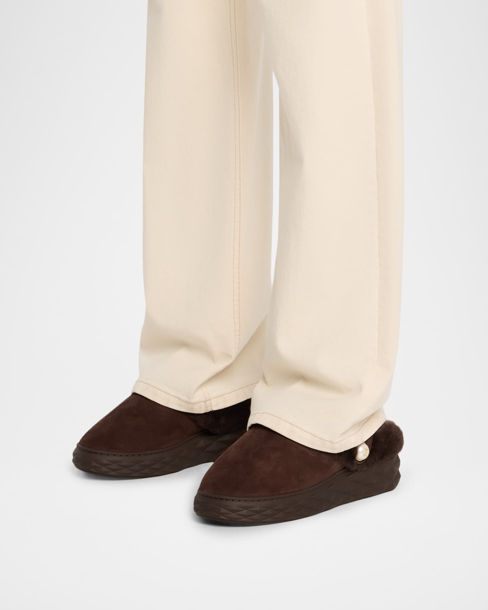 JIMMY CHOO ブラウン スエード ミュール Jimmy Choo Suede and Shearling Maxi-Sole Flat Mules | Neiman Marcus