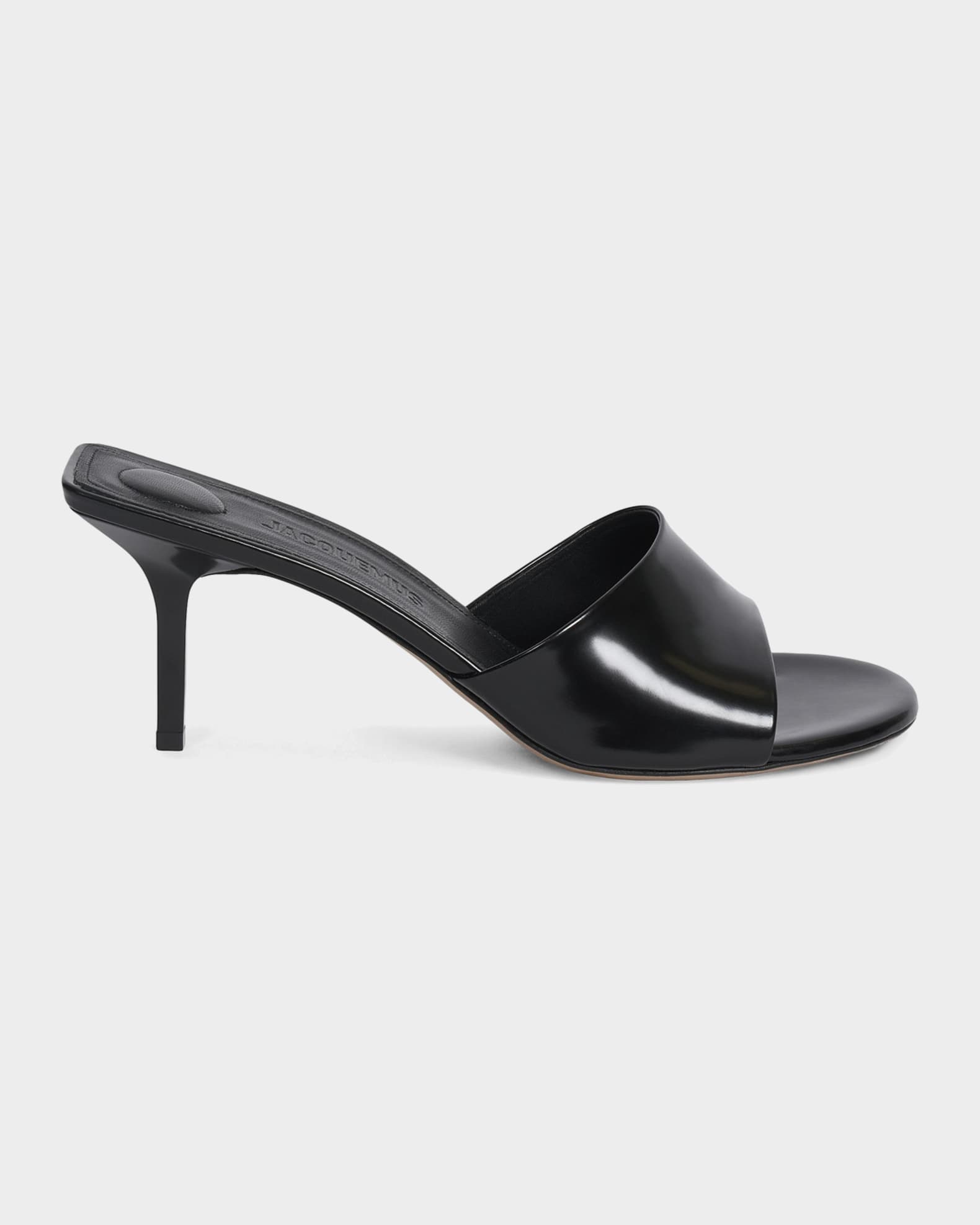 【新品未使用】定価約¥110,000 JACQUEMUS レザーミュール　37 Jacquemus Cubisto 70MM Leather Mules | Neiman Marcus