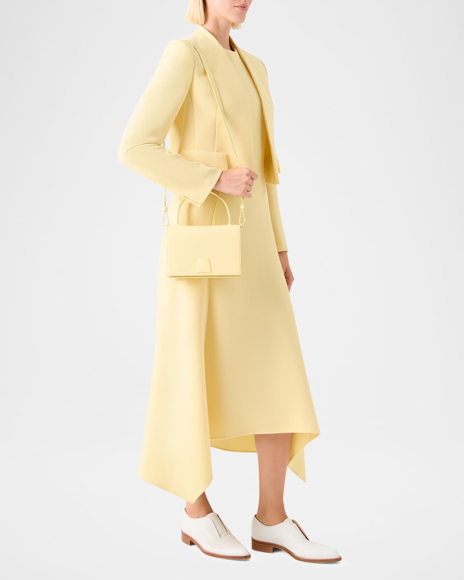 AKRIS アクリス ノーカラージャケット ウールリネン フロントフック 38 Akris Helena Wool Crepe Open-Front Short Jacket | Neiman Marcus