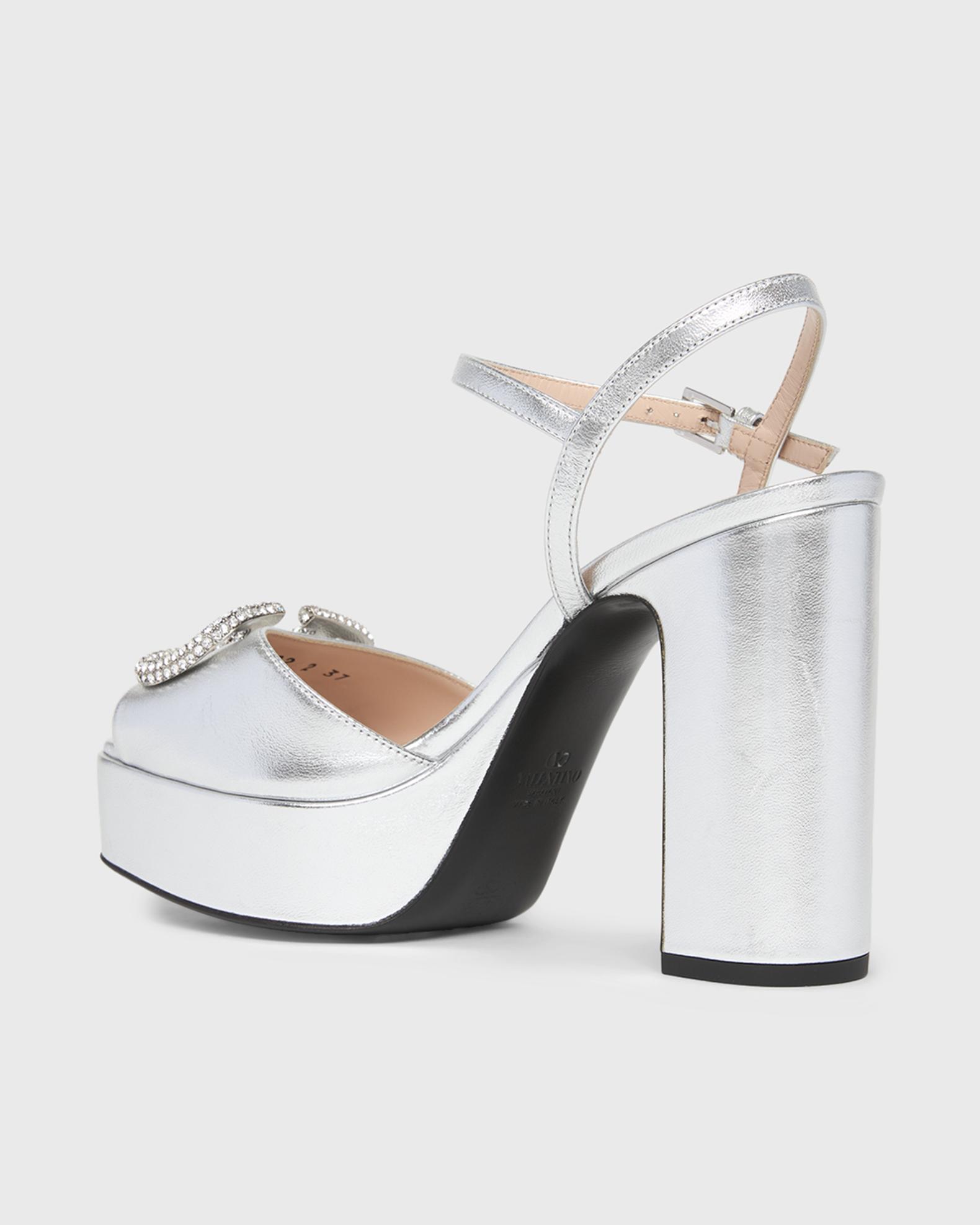 〈M〉VALLAD WAVELOGO Valentino Garavani 115mm VLogo Signature Metallic Leather Platform