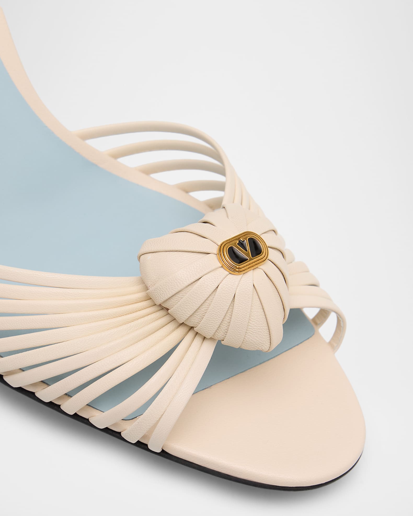 Valentino Garavani 85mm Royal Heart VLogo Leather Slingback