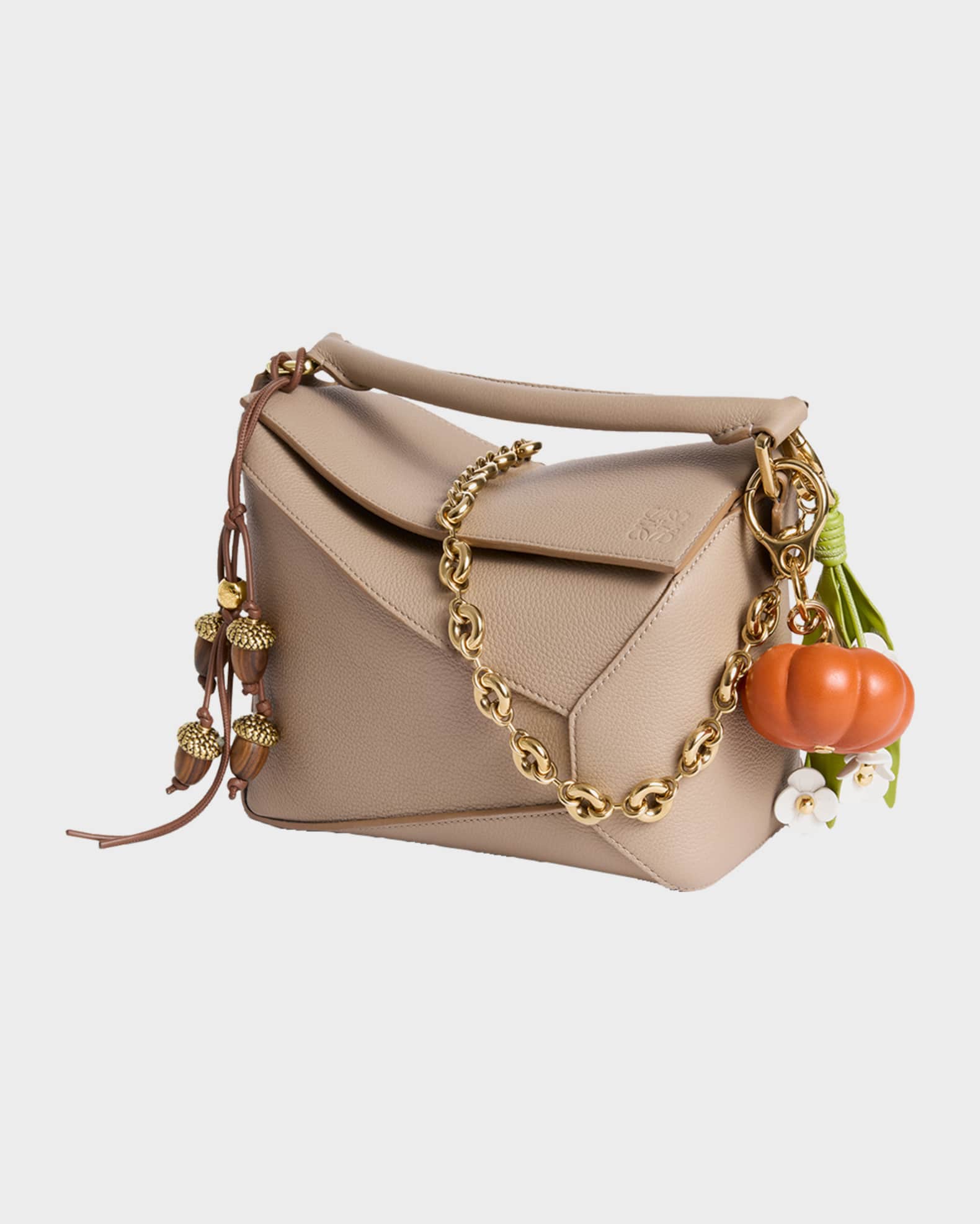 LOEWE バックチャーム LOEWE Pumpkin gold-tone and resin bag charm | NET-A-PORTER