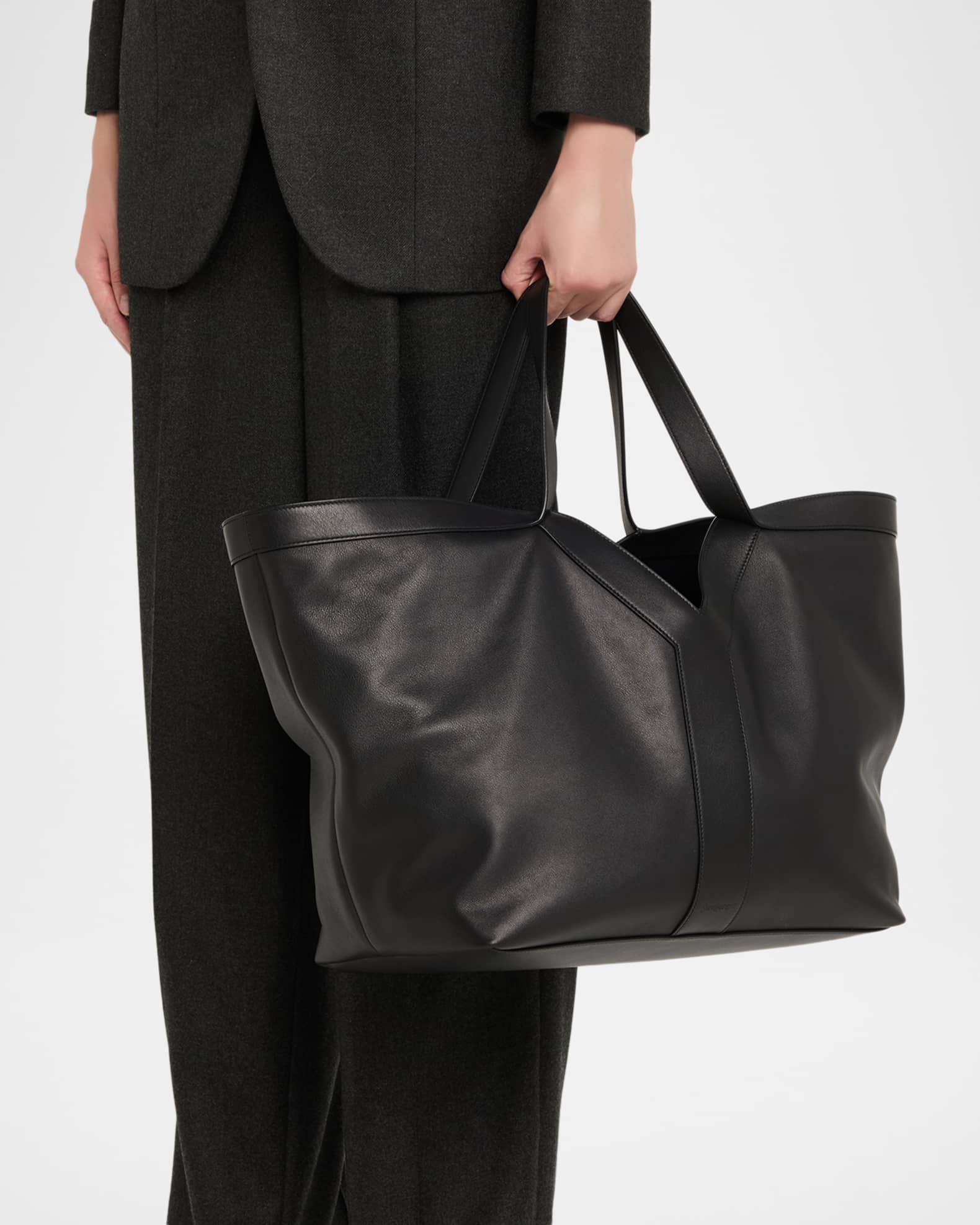 Saint Laurentバッグ Saint Laurent FW23 Has Landed In Store—Shop GRAZIA's Guide
