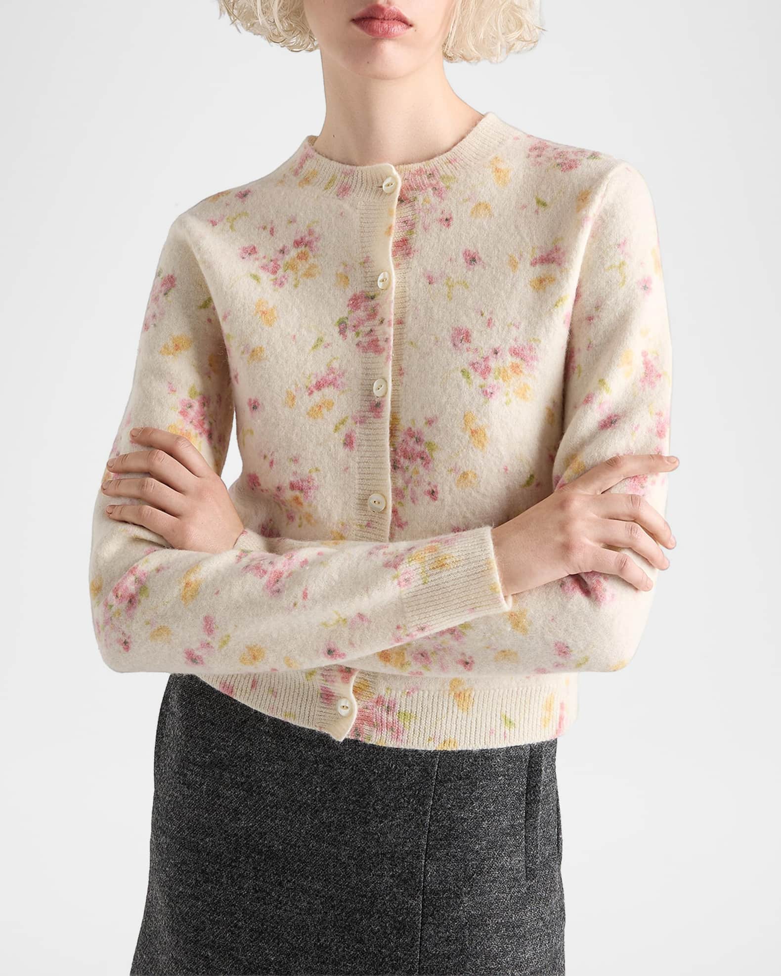プラダ PRADA 長袖 ニット セーター アルパカ混 花柄 刺繍 ブラック Prada Floral-Print Wool Crewneck Cardigan | Neiman Marcus