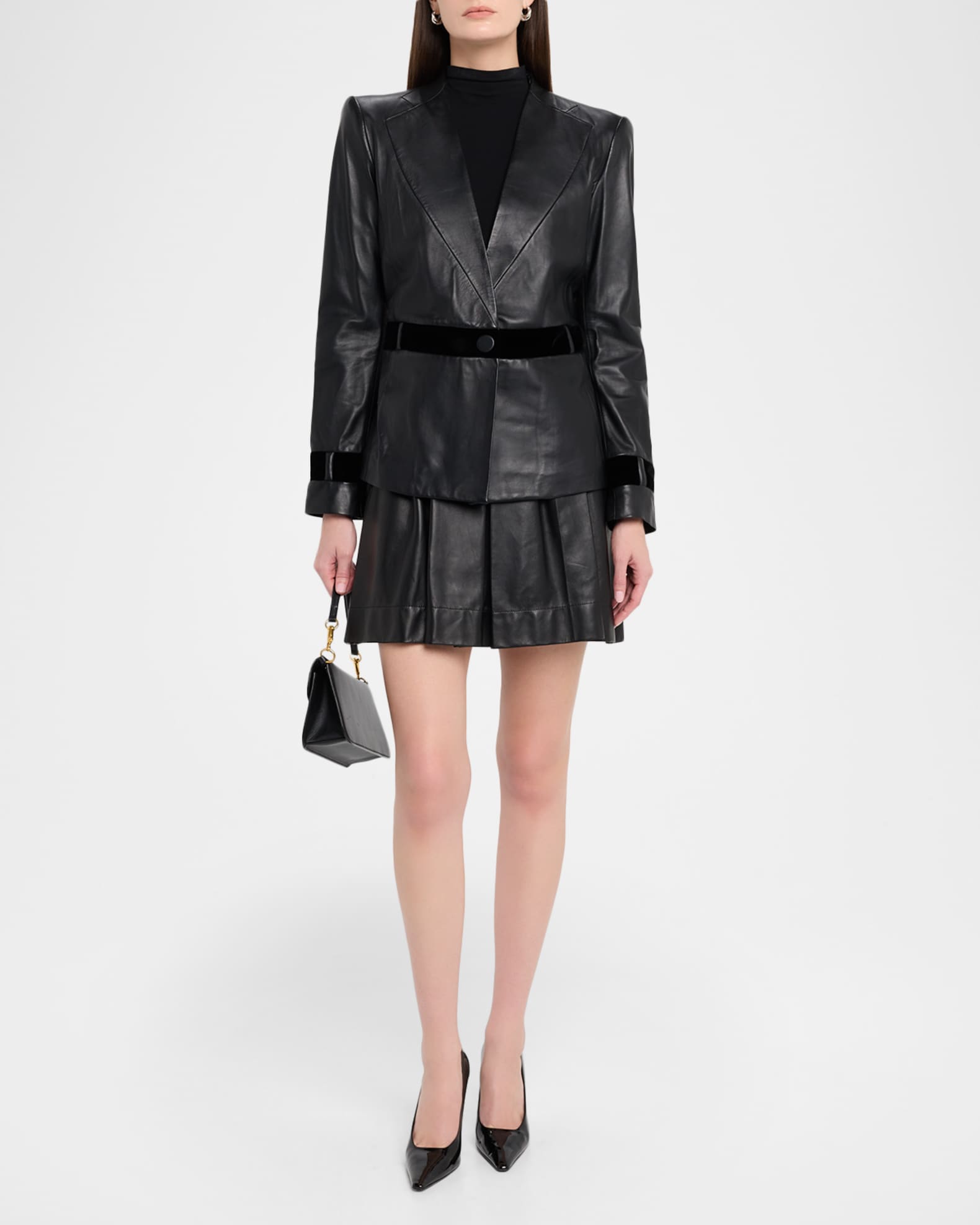 Emporio Armani Pleated Nappa Leather Mini Skirt, Solid Blac, Women's, 50, Skirts Pleated Skirts