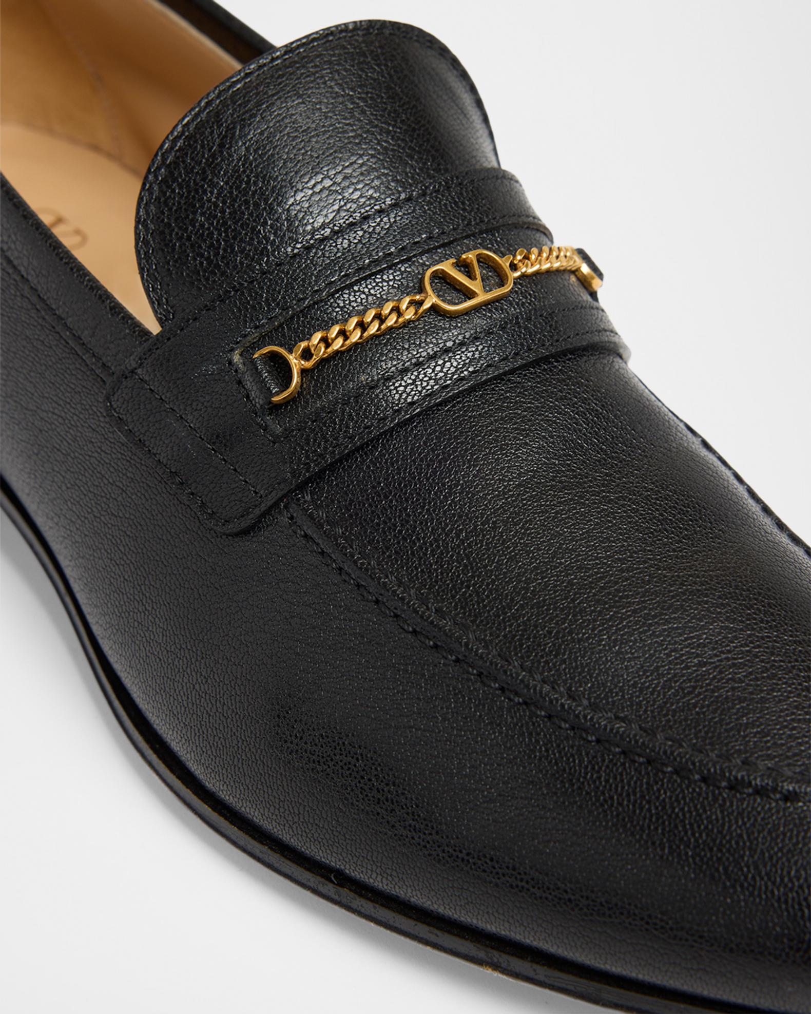 [New] VLogo Chain Valentino Garavani loafers in calfskin Valentino Garavani Men main image 2