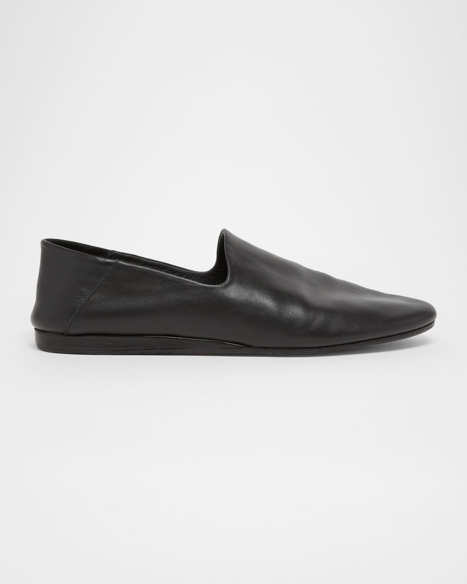 Jacquemus Men's Les Pantoufles Leather Flats | Neiman Marcus