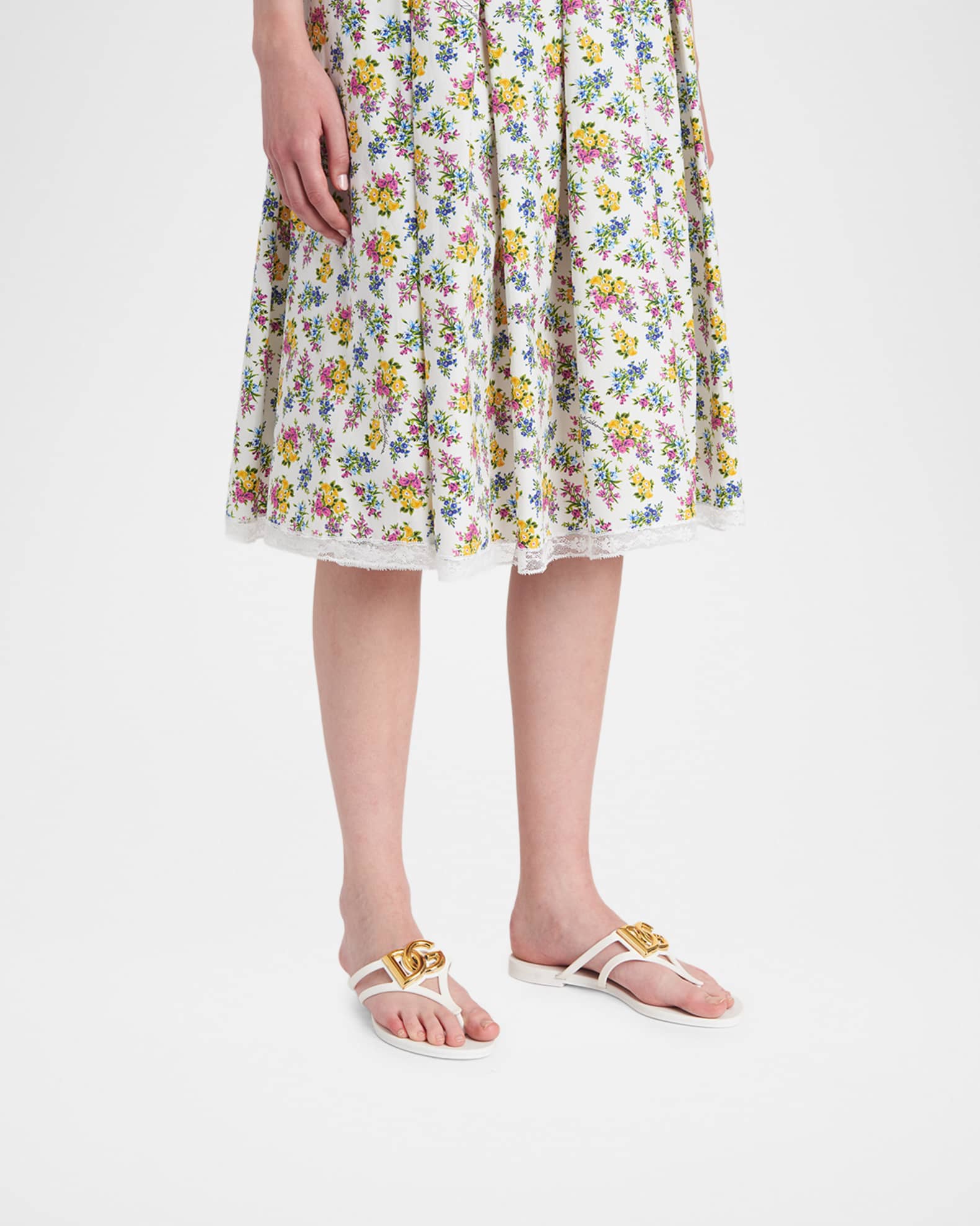 Dolce&Gabbana DG Jelly Flat Thong Sandals | Neiman Marcus