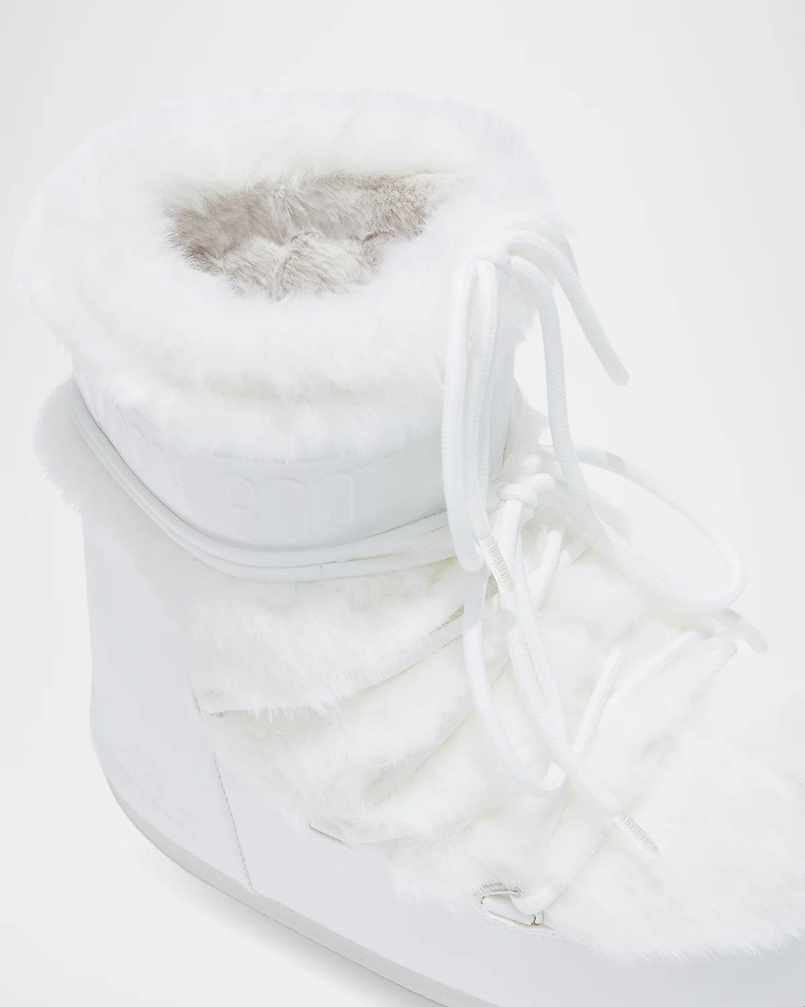 【MOON BOOT】ホワイト フェイクファー スノーブーツ24.5㎝ Moon Boot Icon Low Faux Fur Snow Boots | Neiman Marcus