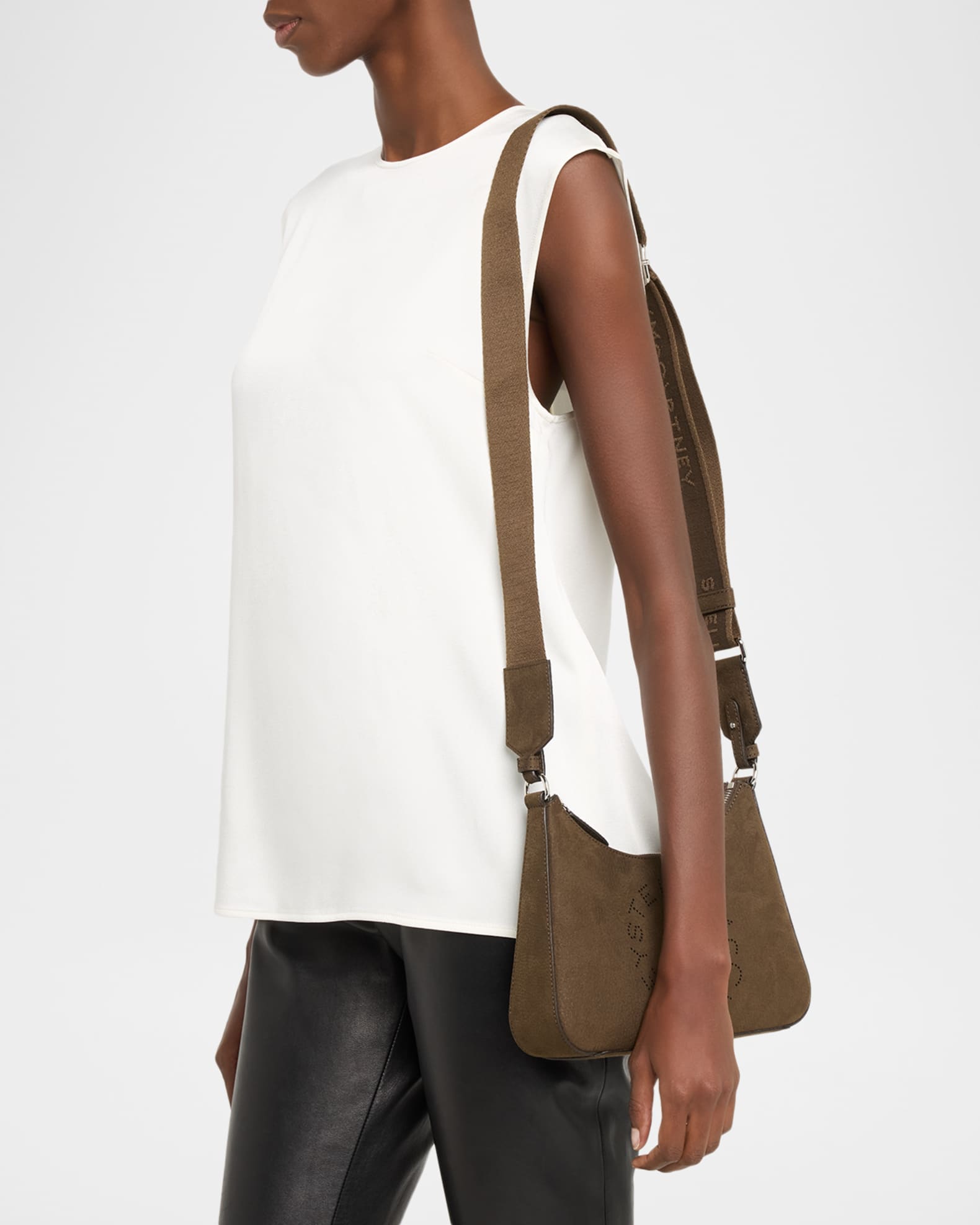 ×stella mccartney 新品・未使用・タグ付き Stella McCartney Vegan Leather Logo Hobo Shoulder Bag | Neiman Marcus