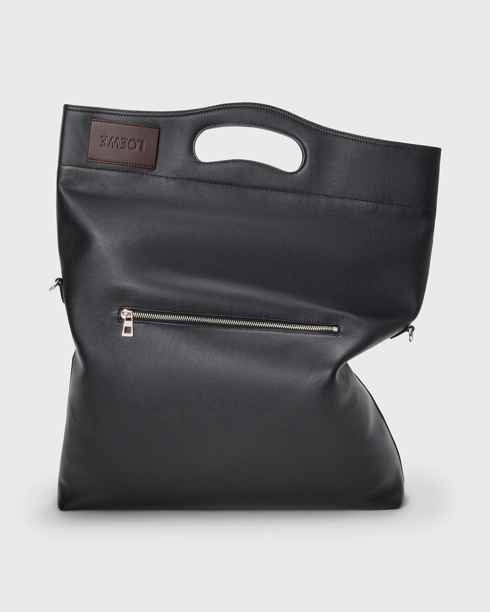 LOEWEノベルティ　レザーノート（袋付き） LOEWE Bobby Folded Tote Bag in Leather | Neiman Marcus