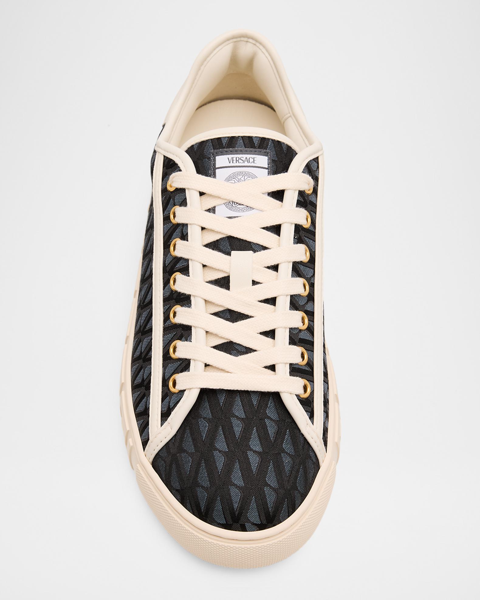 Versace \