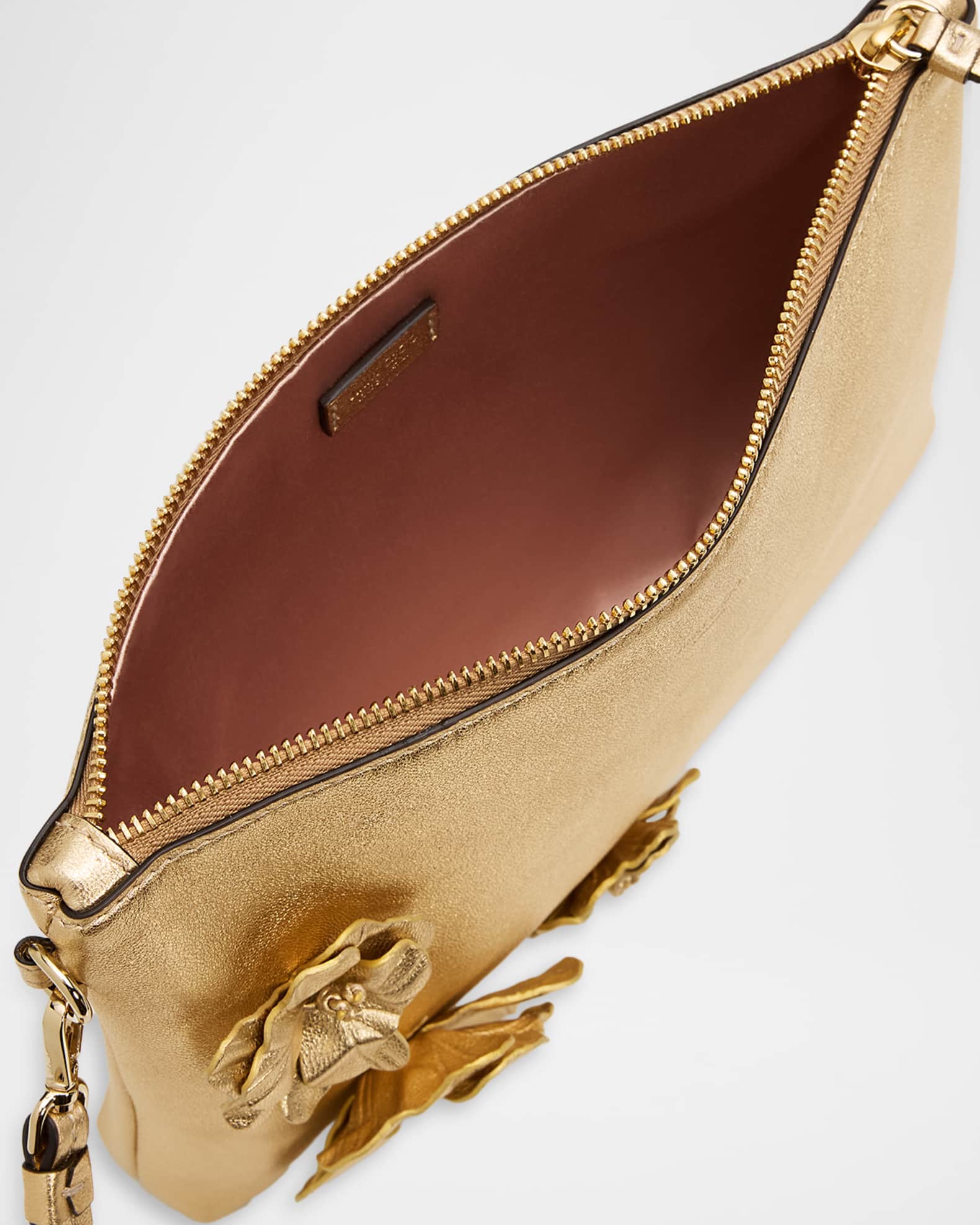 Jimmy Choo ゴールド クラッチバッグ Jimmy Choo Metallic Leather Pouch Bag | Neiman Marcus