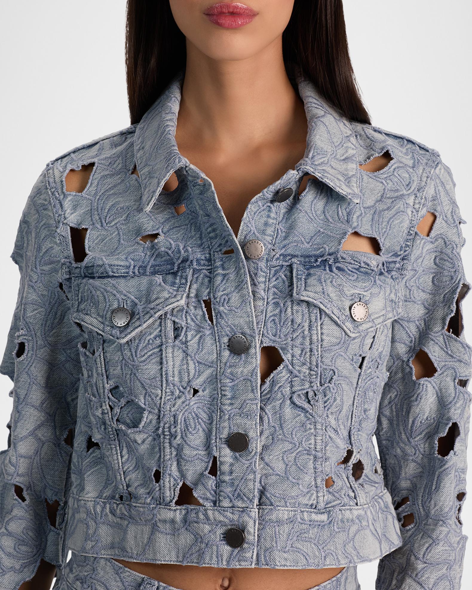 新品タグ付き☆CLORE+ Denim Shirt Jacket クロレHeve Eyelet Embroidered Denim Collection | Neiman Marcus