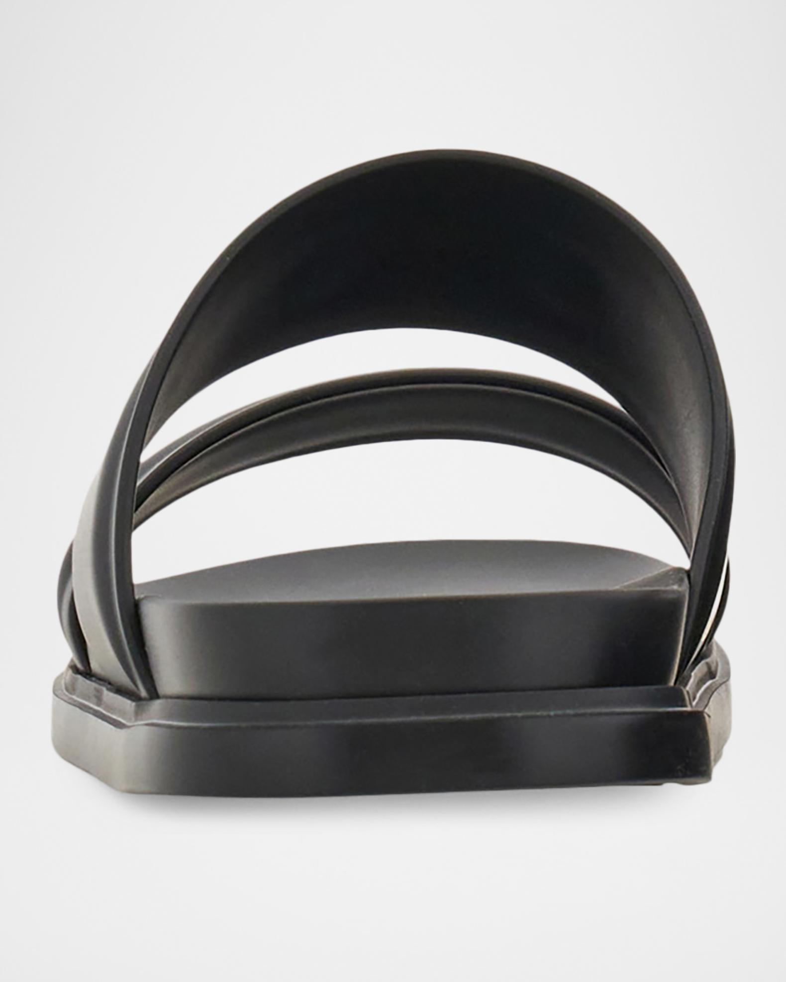 Salvatore Ferragamo ヴァラ パテントサンダル　6D ネイビー Men's Saint Bartheva Padded Leather Double-Strap Slide Sandals