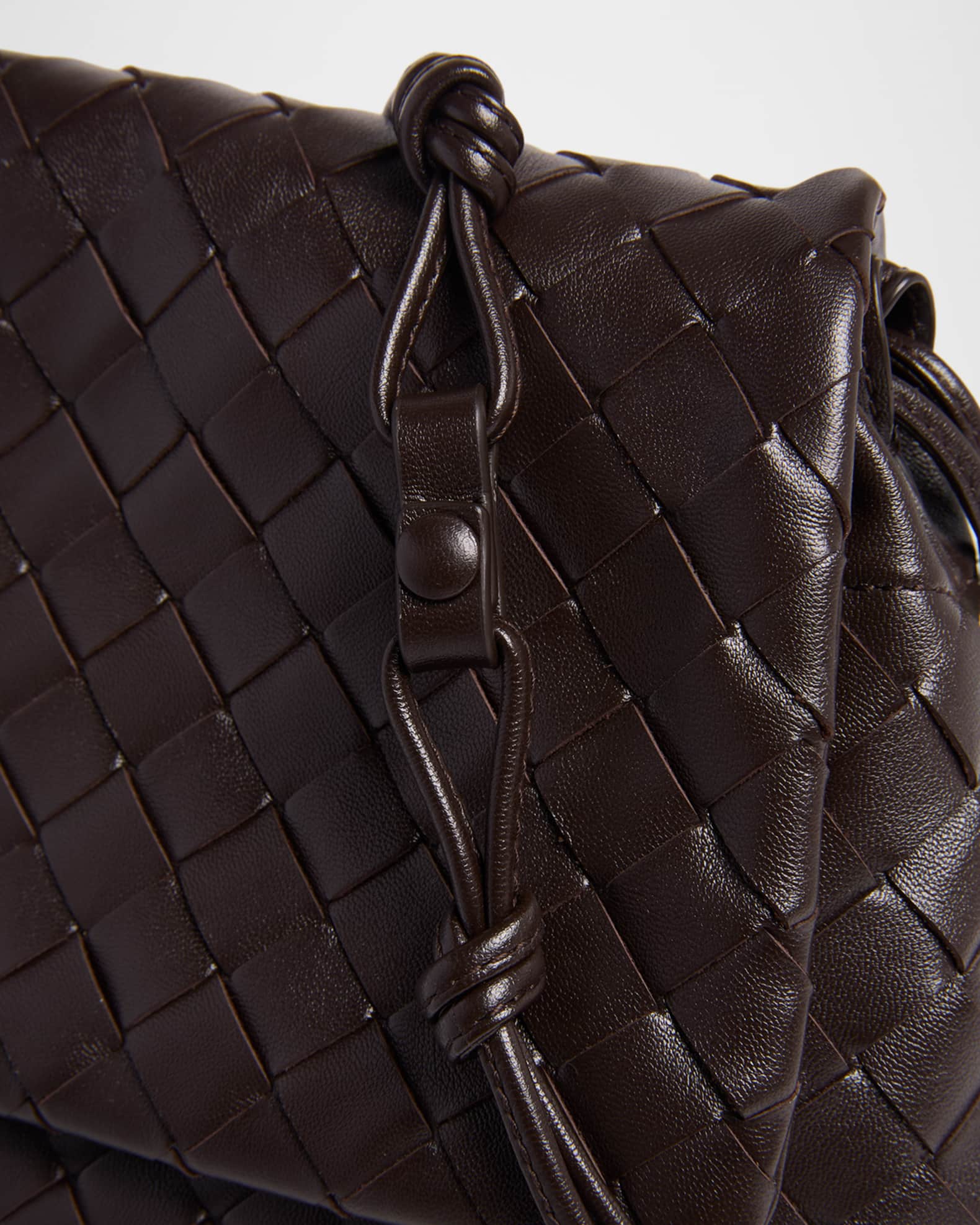 Bottega Veneta Giorno Leather Drawstring Shoulder Bag | Neiman Marcus