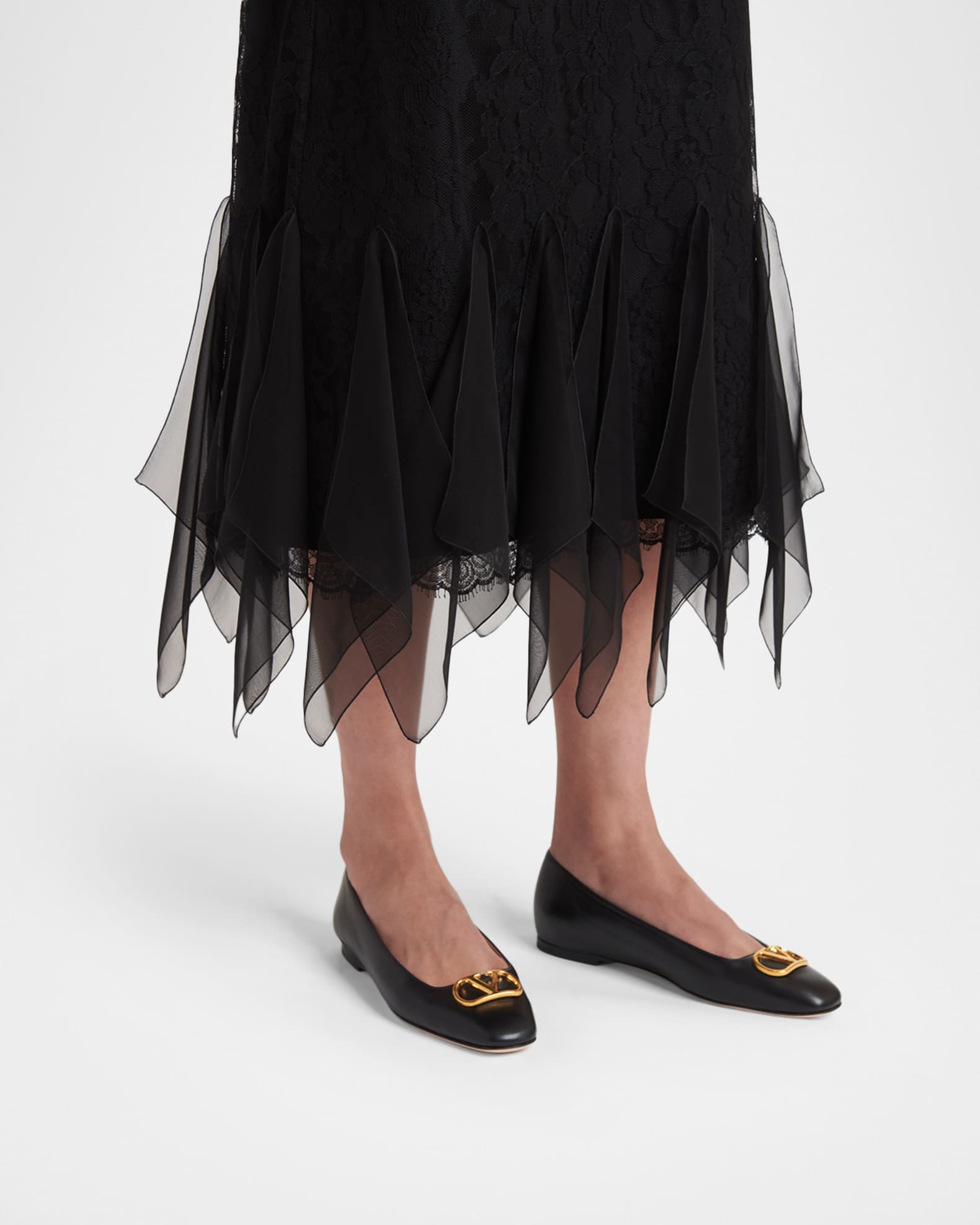 Valentino Garavani VLogo Signature Leather Ballerina Flats