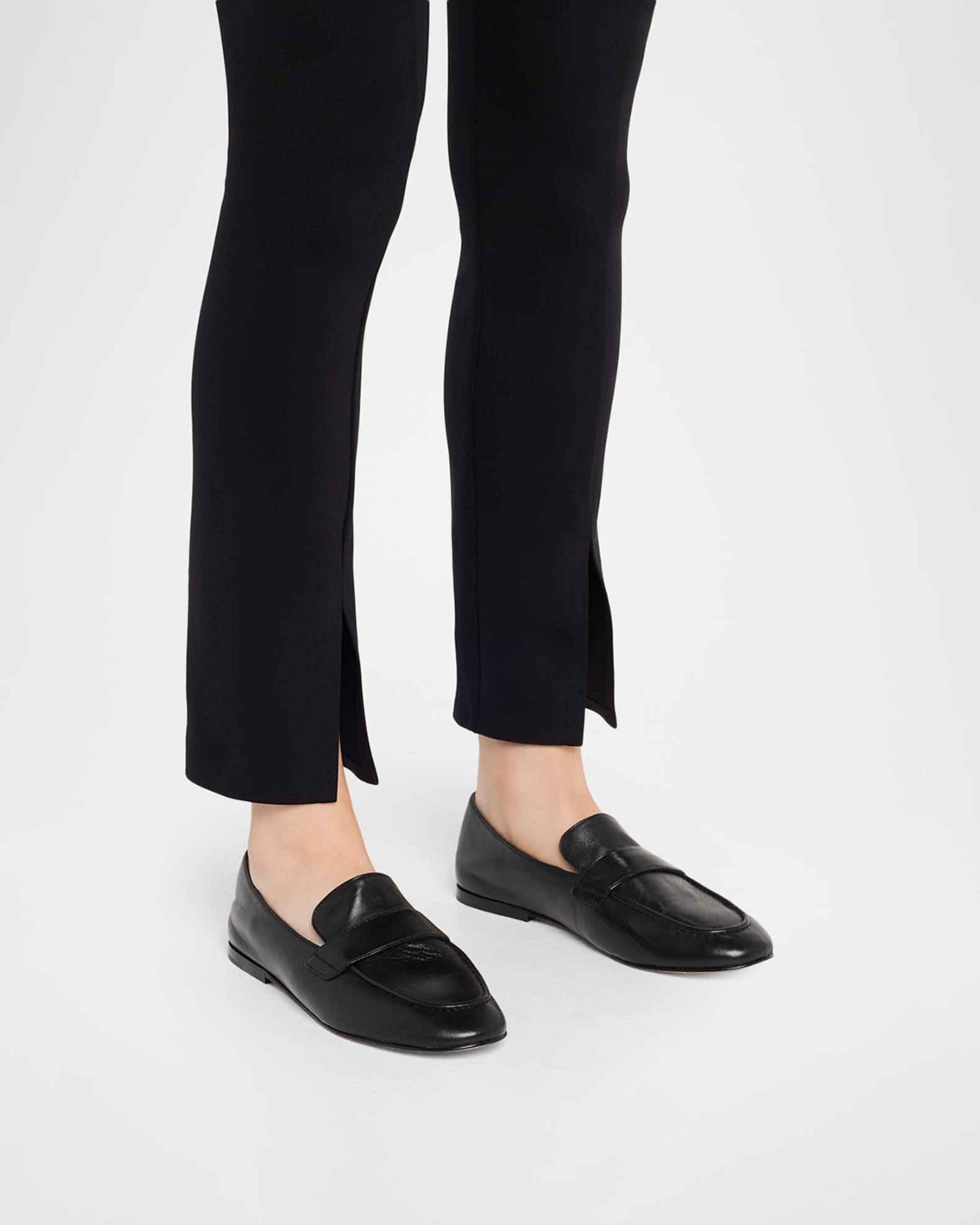 (取寄) ヴィンス レディース トミー シューズ Vince women Tommi Loafer/Moc Shoes Black Vince Tommi Leather Loafers | Neiman Marcus