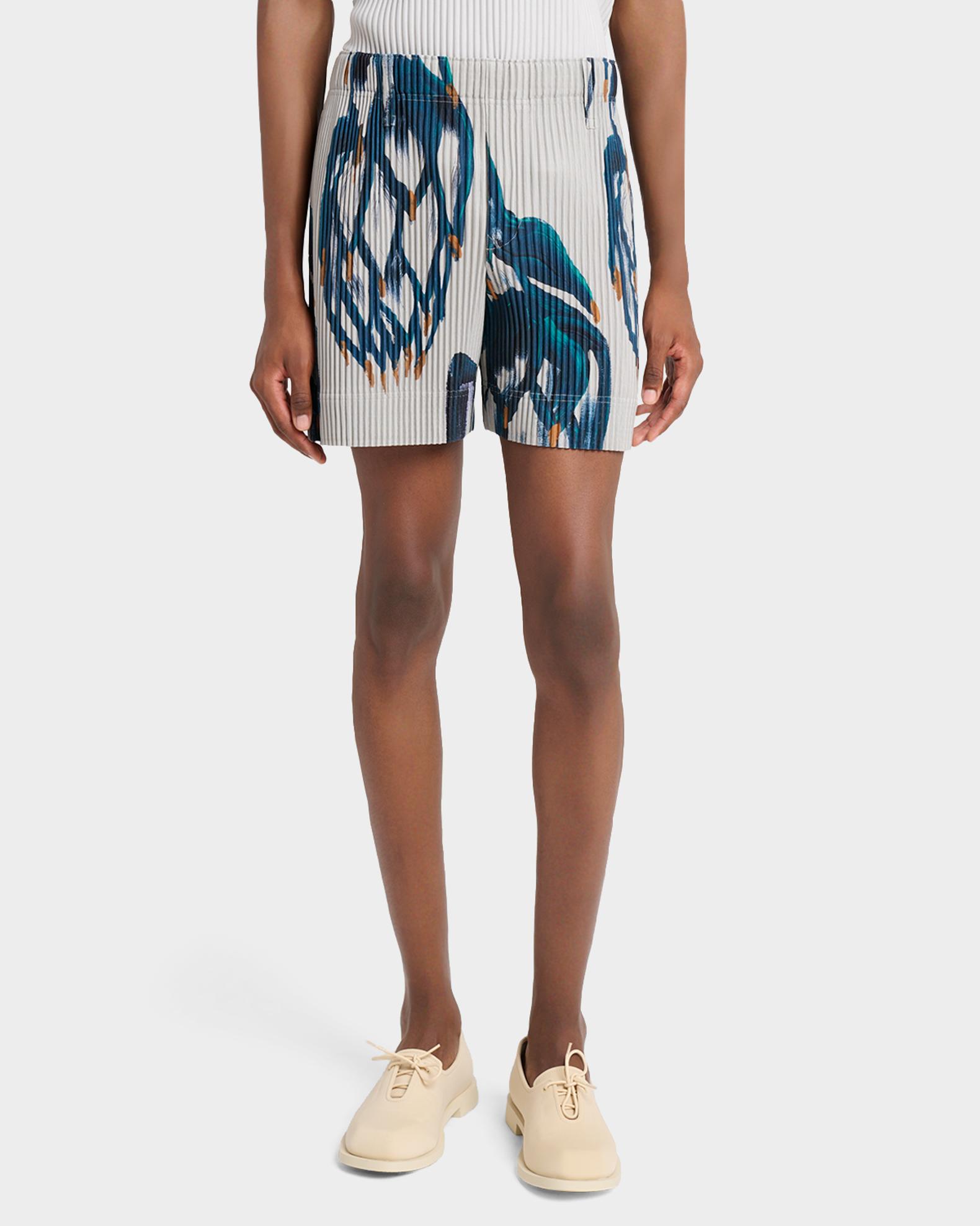 Homme Plissé Issey Miyake Men's Pleated Pull-On Shorts | Neiman Marcus