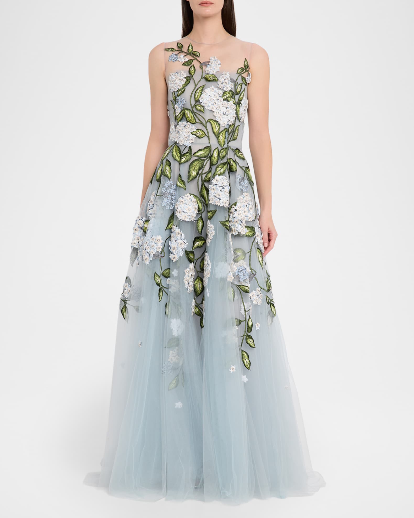 Oscar de la Renta Sleeveless Porcelain Flower Embroidered Tulle Gown