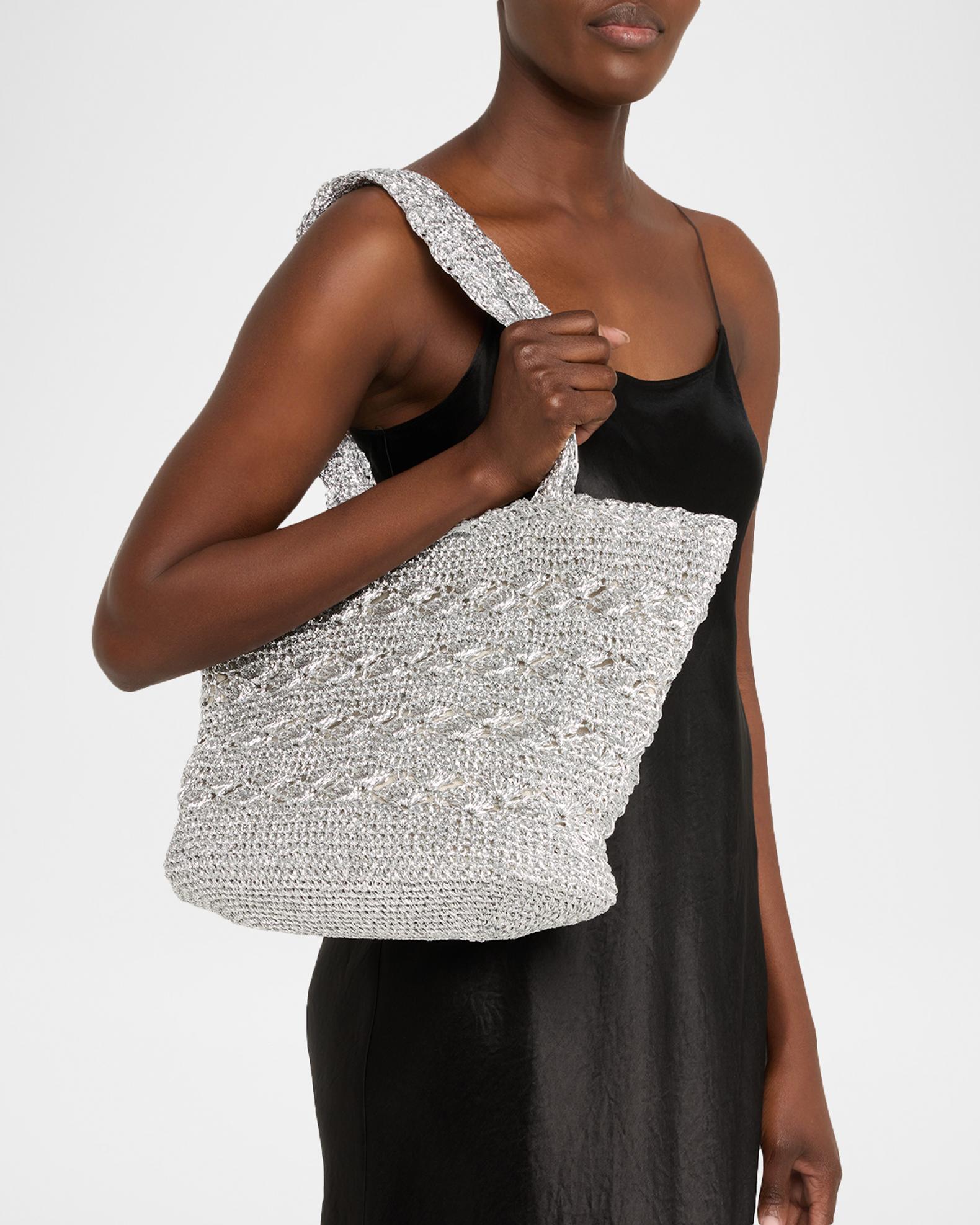 R*e様 オークション‼️MANOLO BLAHNIKベージュスリングバックヒー BTB Los Angeles Hayes Metallic Crochet Tote Bag | Neiman Marcus
