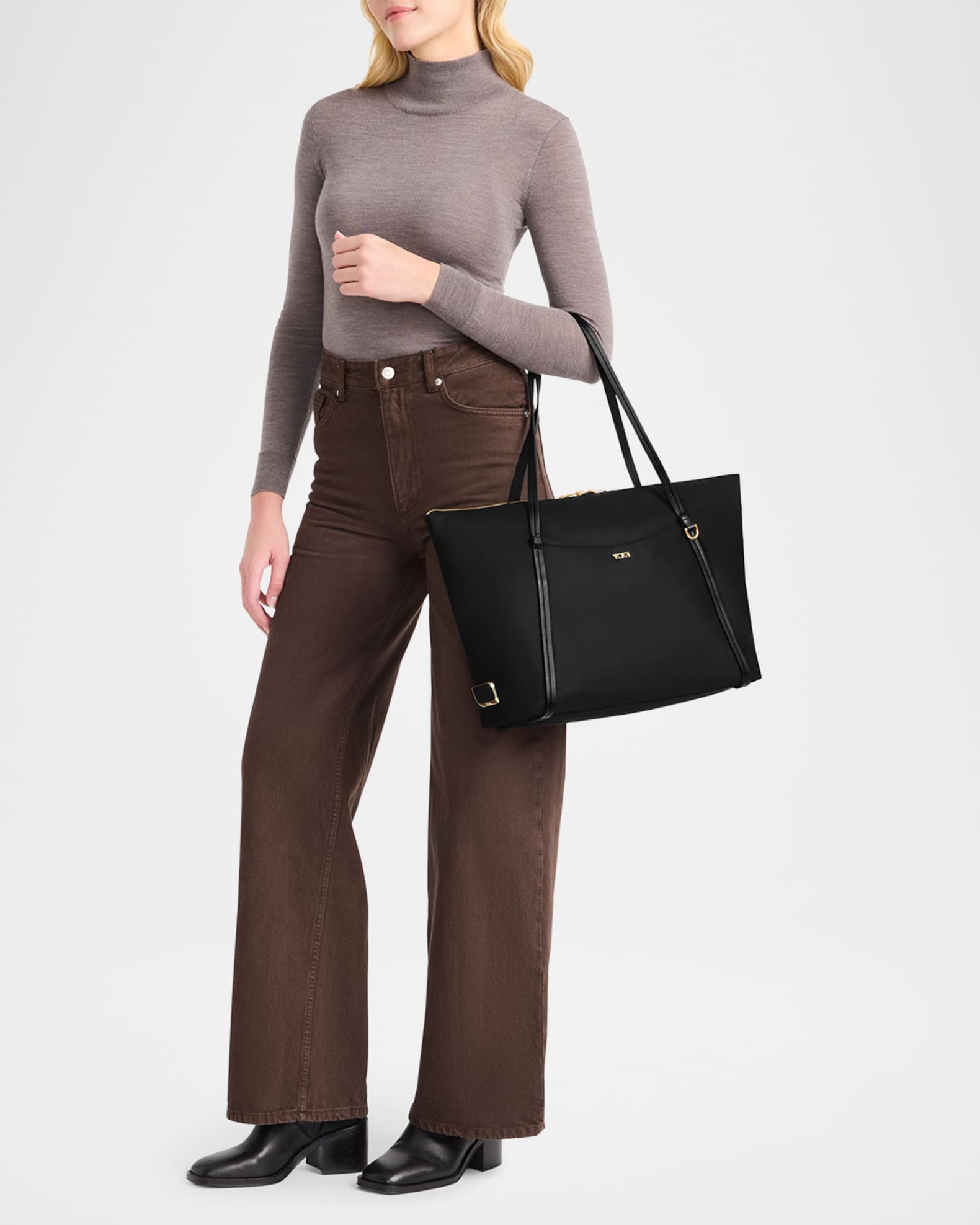 Tumi Voyageur Q Tote Bag | Neiman Marcus