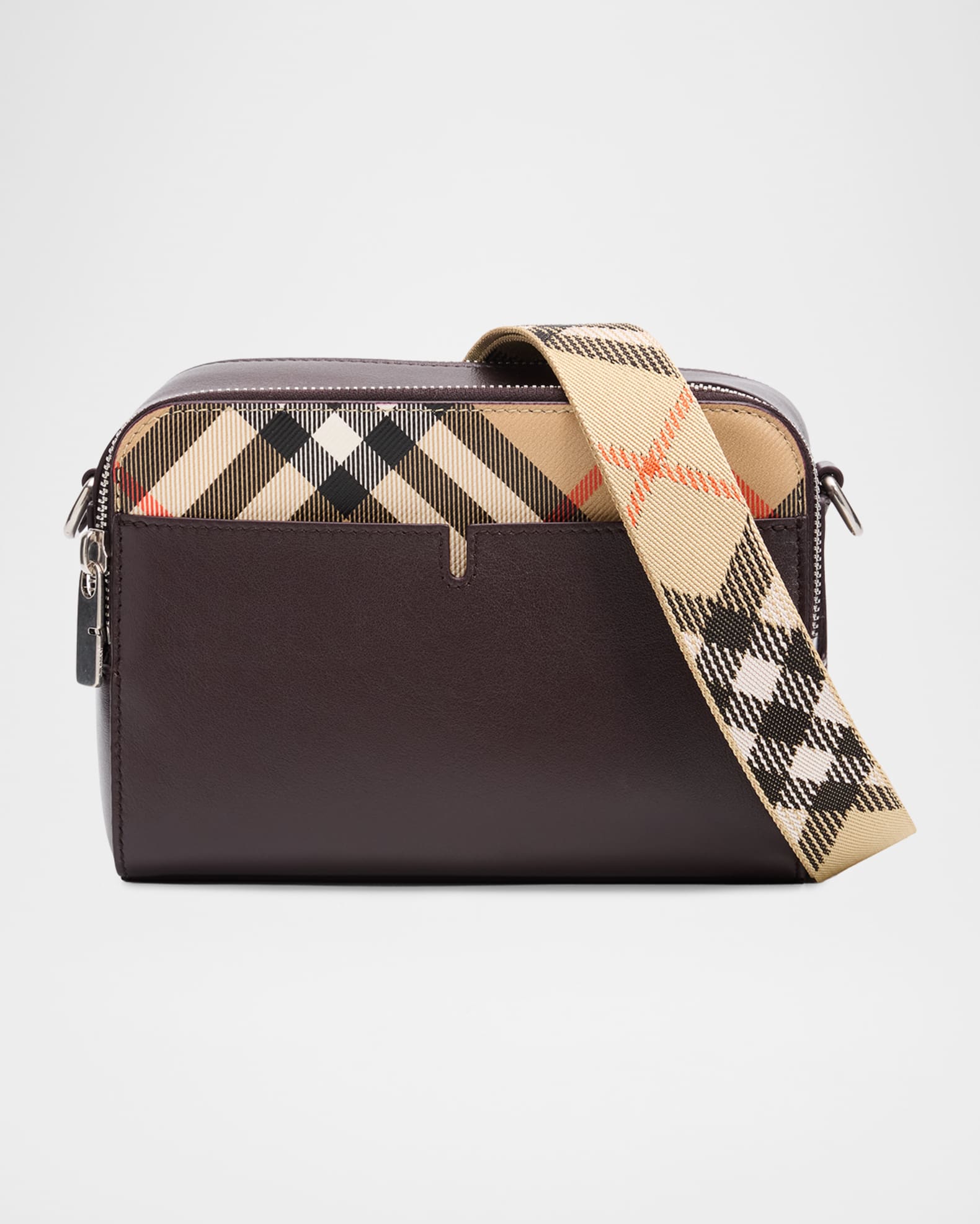 BURBERRY ボディバッグ レザー 2325DBF0-FD47-4917-9F75-
