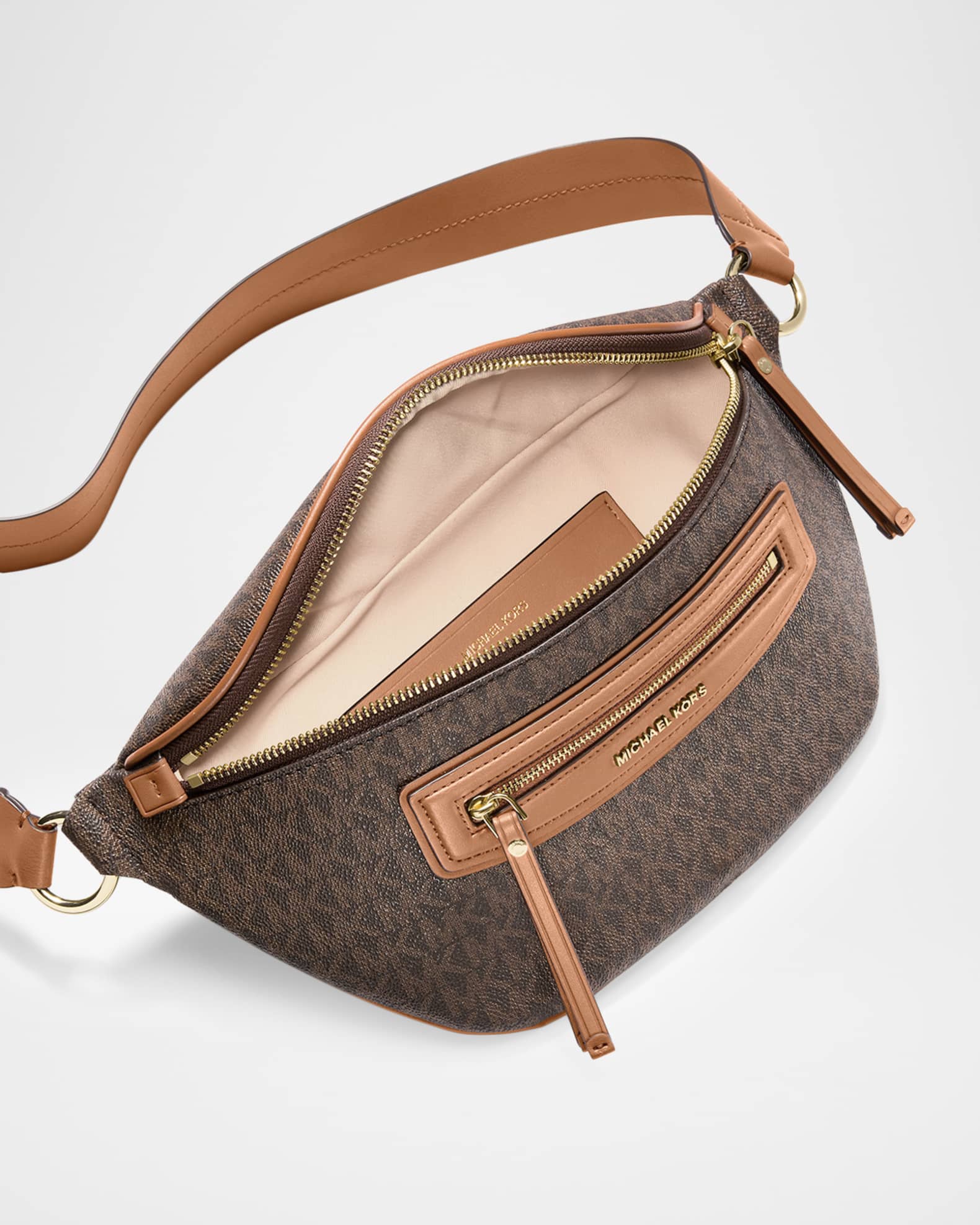 マ*ン様 MICHAEL KORS JET SET TRAVEL バッグ MICHAEL Michael Kors Jet Set Travel Medium Logo Sling Pack