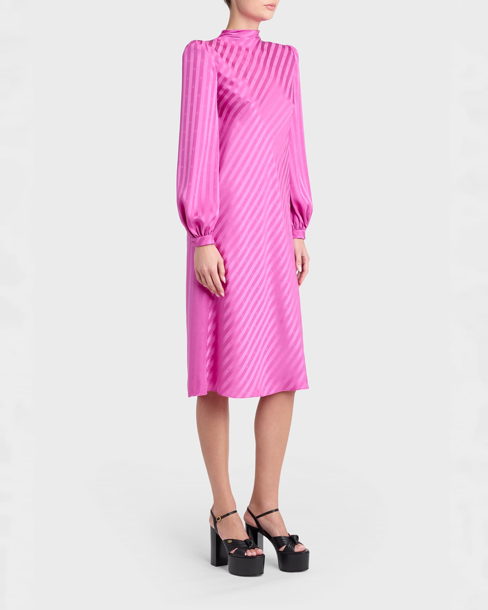 valentino silk shift dress 67830 auth VALENTINO red black silk 2019 RUFFLED FLORAL CREPE SHIFT Dress  38 XS