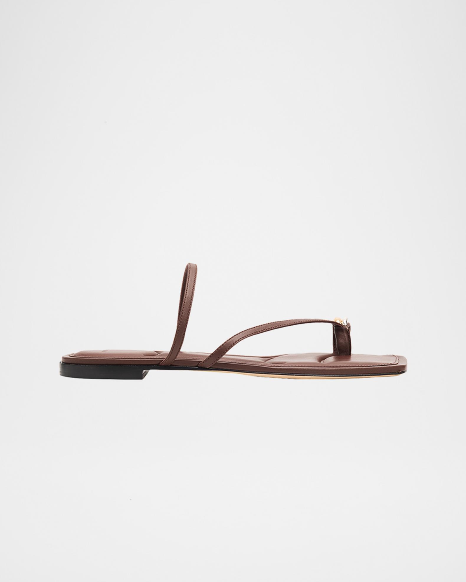 Vince Polli Leather Toe-Ring Flat Sandals | Neiman Marcus display picture 2
